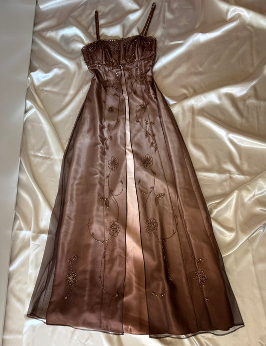 Gorgeous Brown Tulle Beaded Vintage Royal Gown