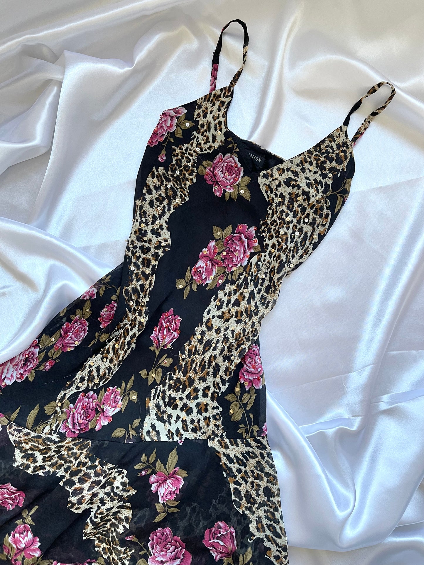 Beautiful Leopard & Flower Pattern Vintage Black Dress