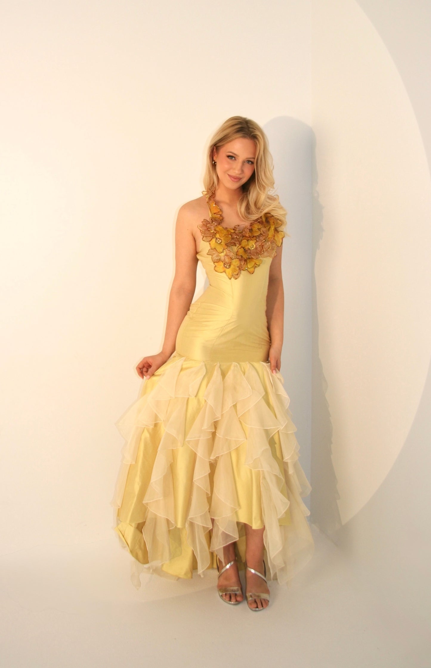 Beautiful Floral Subtle Yellow Silk Vintage Dress