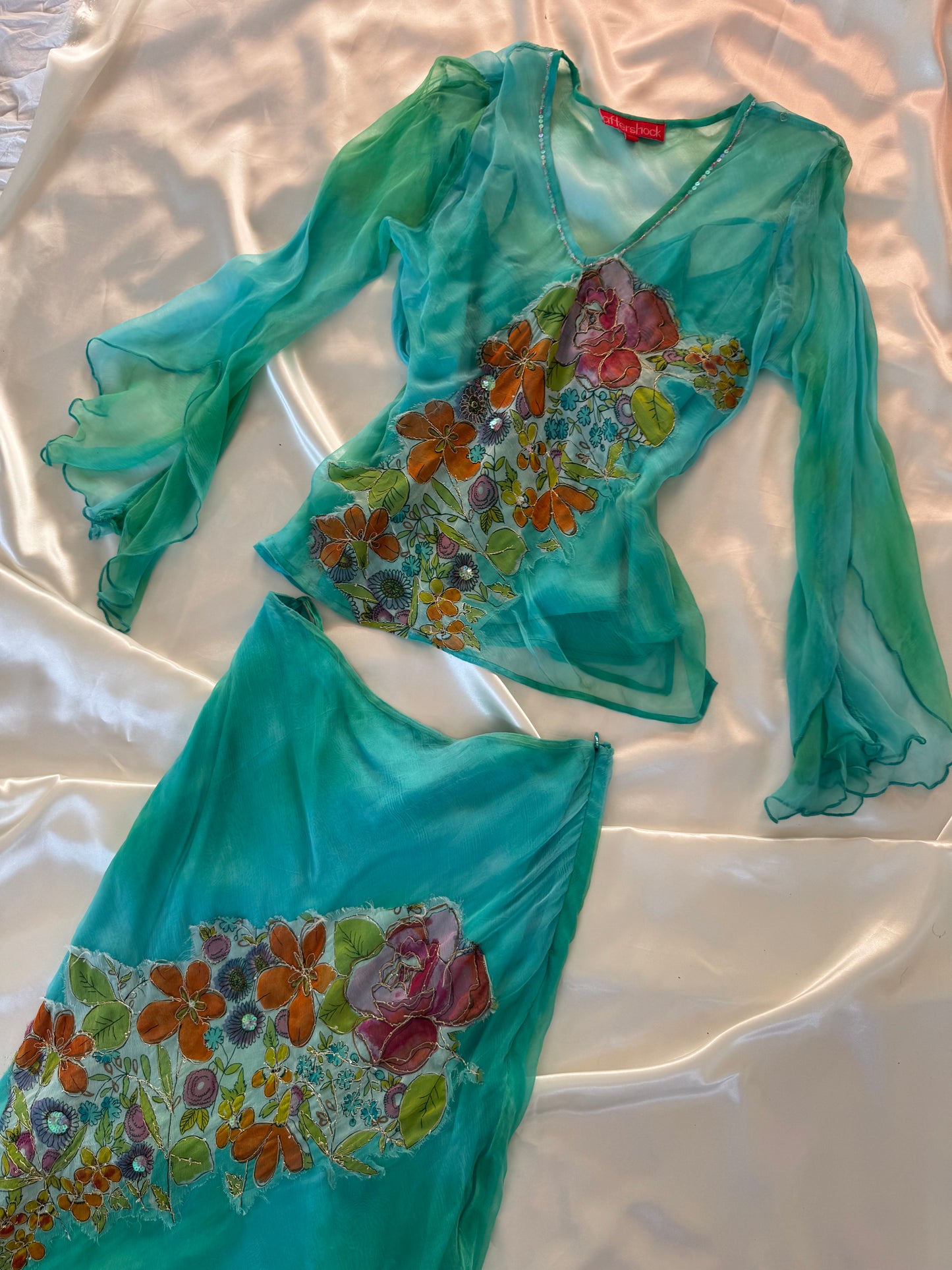Flowy Green Blue Silk Skirt Set