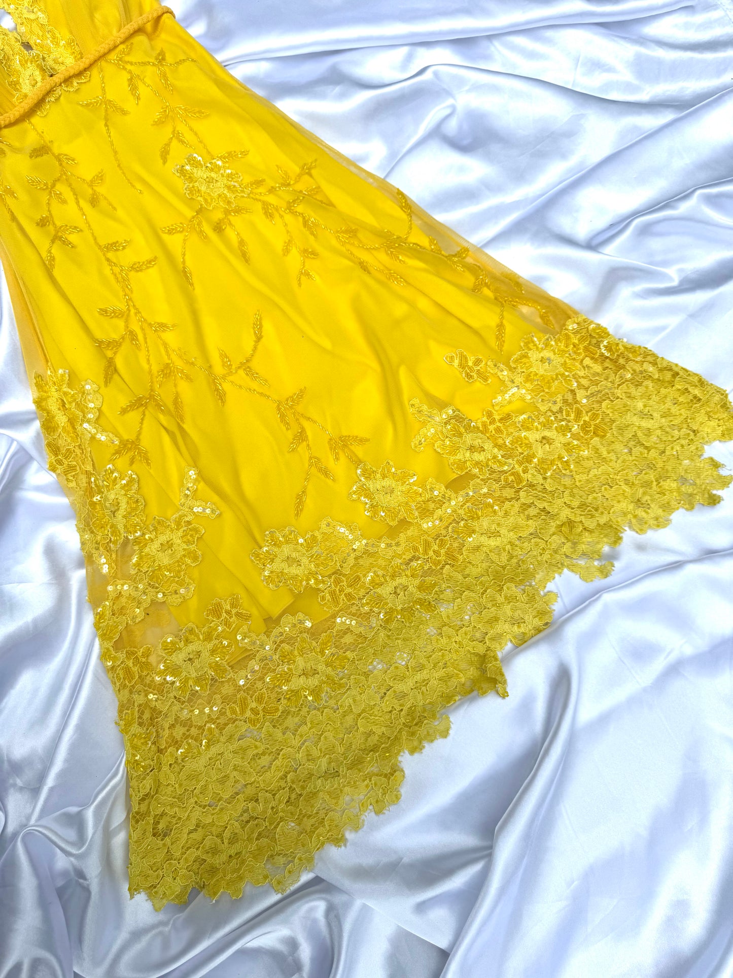 Yellow Beaded Lace Vintage Aftershock Summer Dress