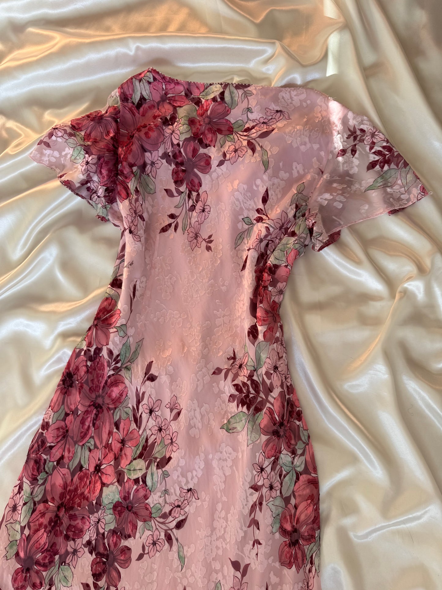 Gorgeous Pink Floral Vintage Dress