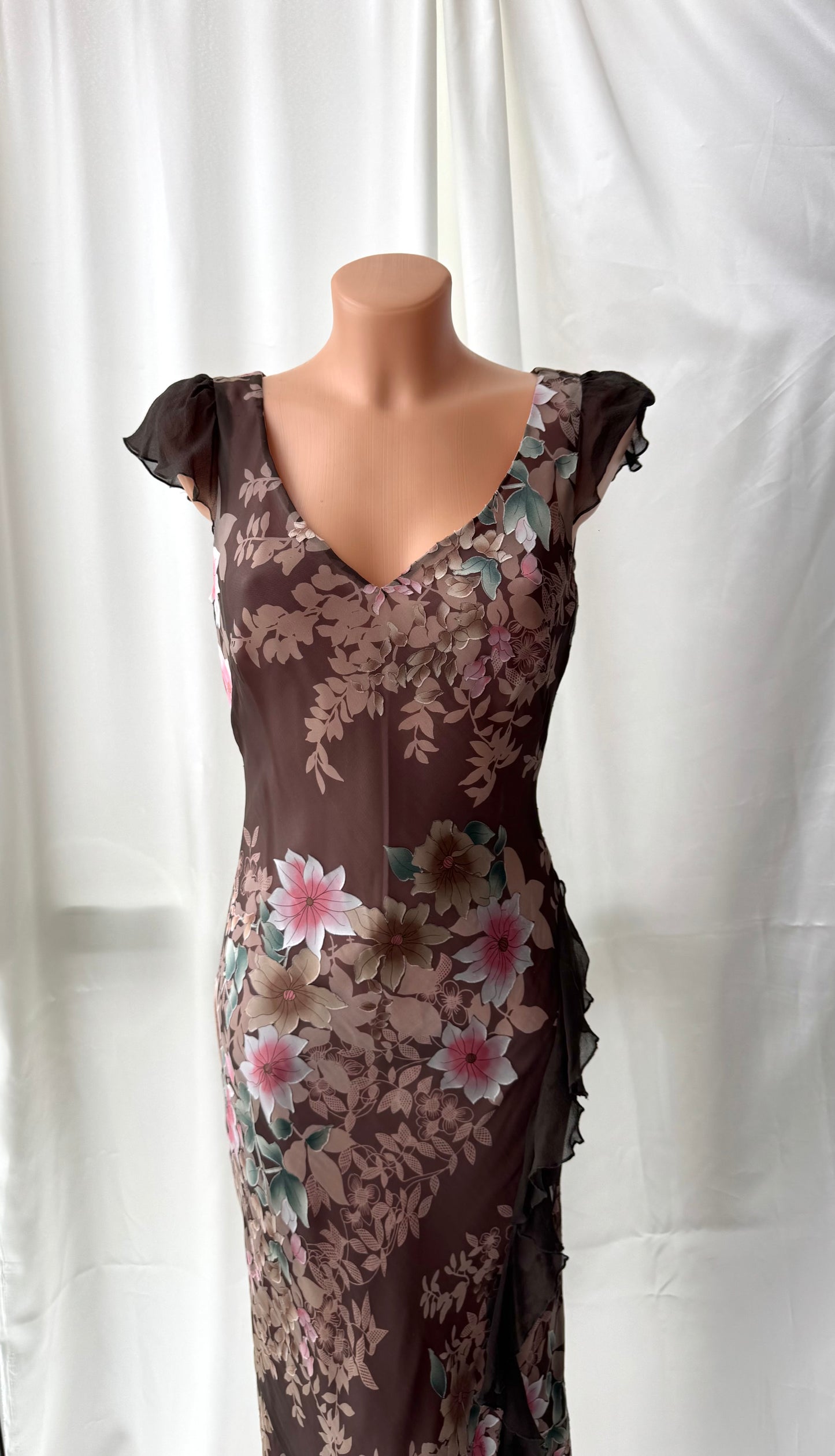 Gorgeous Brown Floral Vintage Dress
