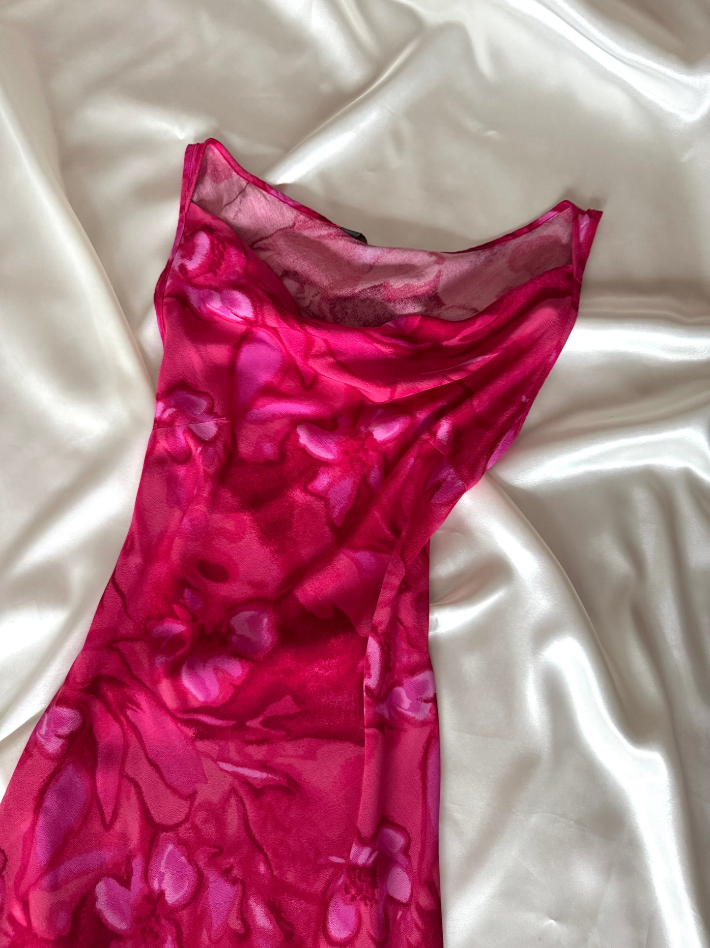 Gorgeous Pink Floral Vintage Island Dress