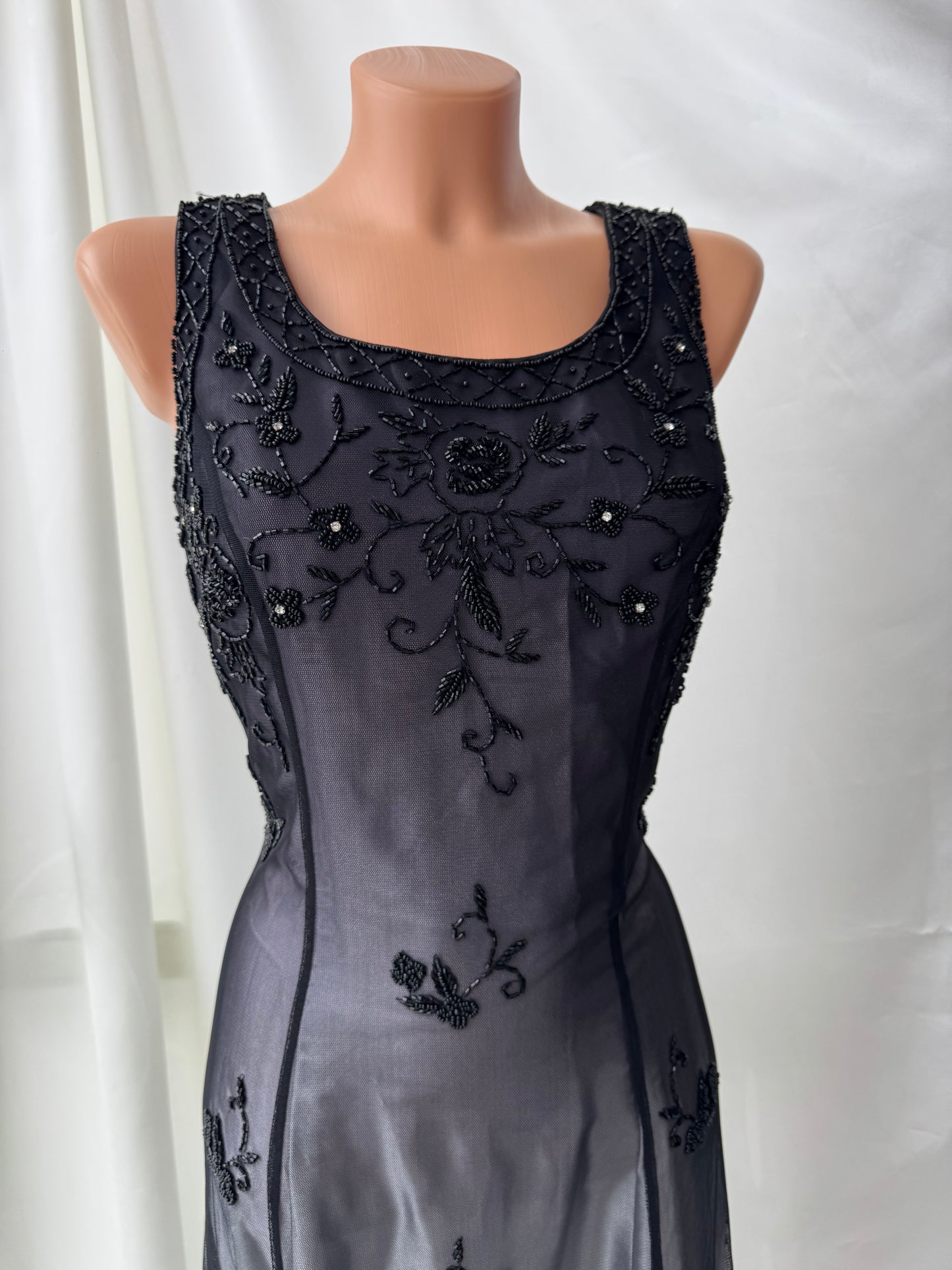 Gorgeous Gray Tulle Beaded Vintage Royal Gown