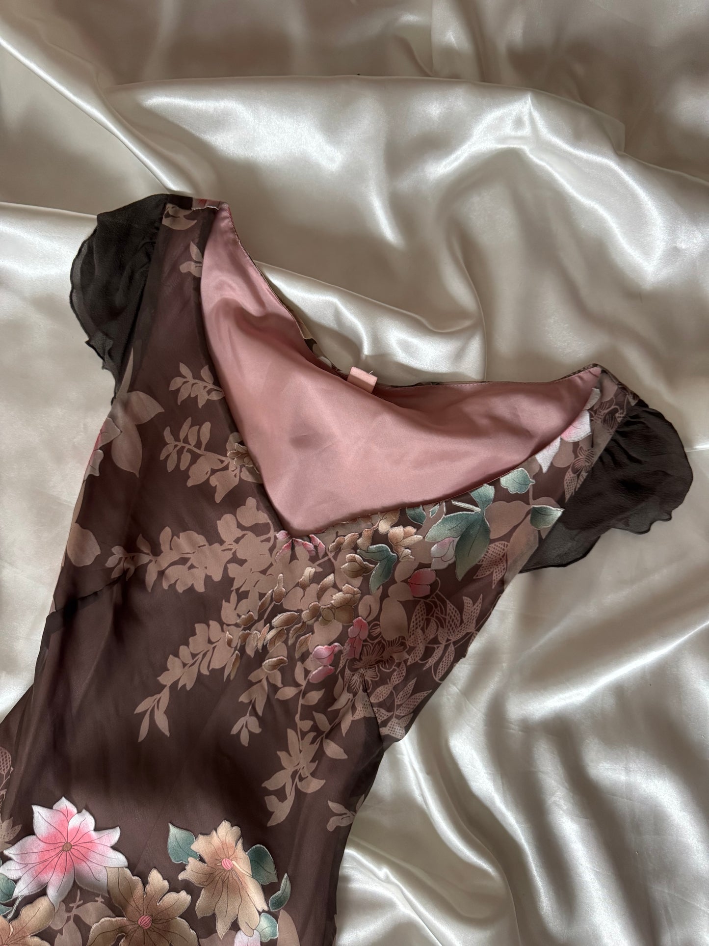 Gorgeous Brown Floral Vintage Dress