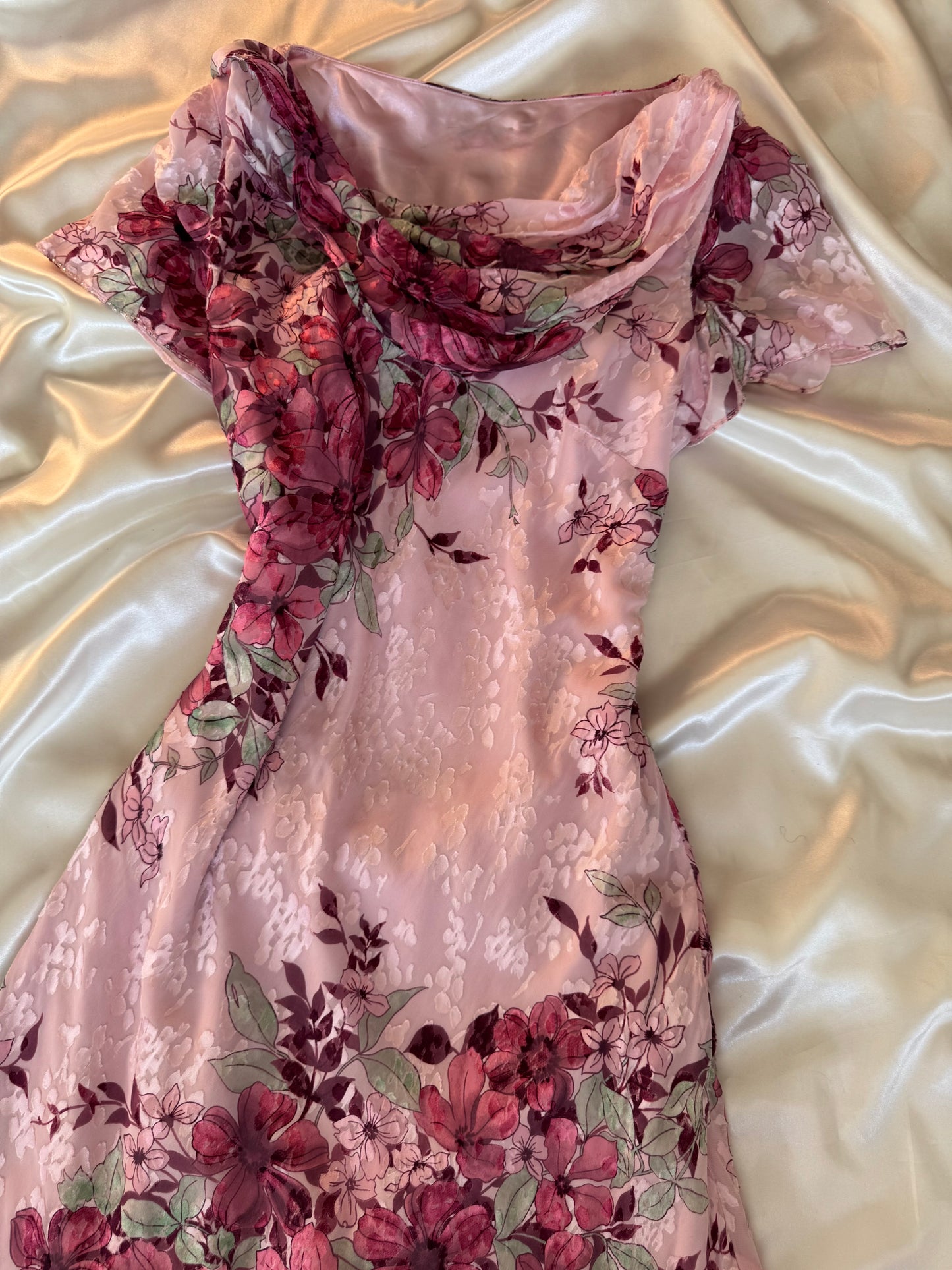 Gorgeous Pink Floral Vintage Dress
