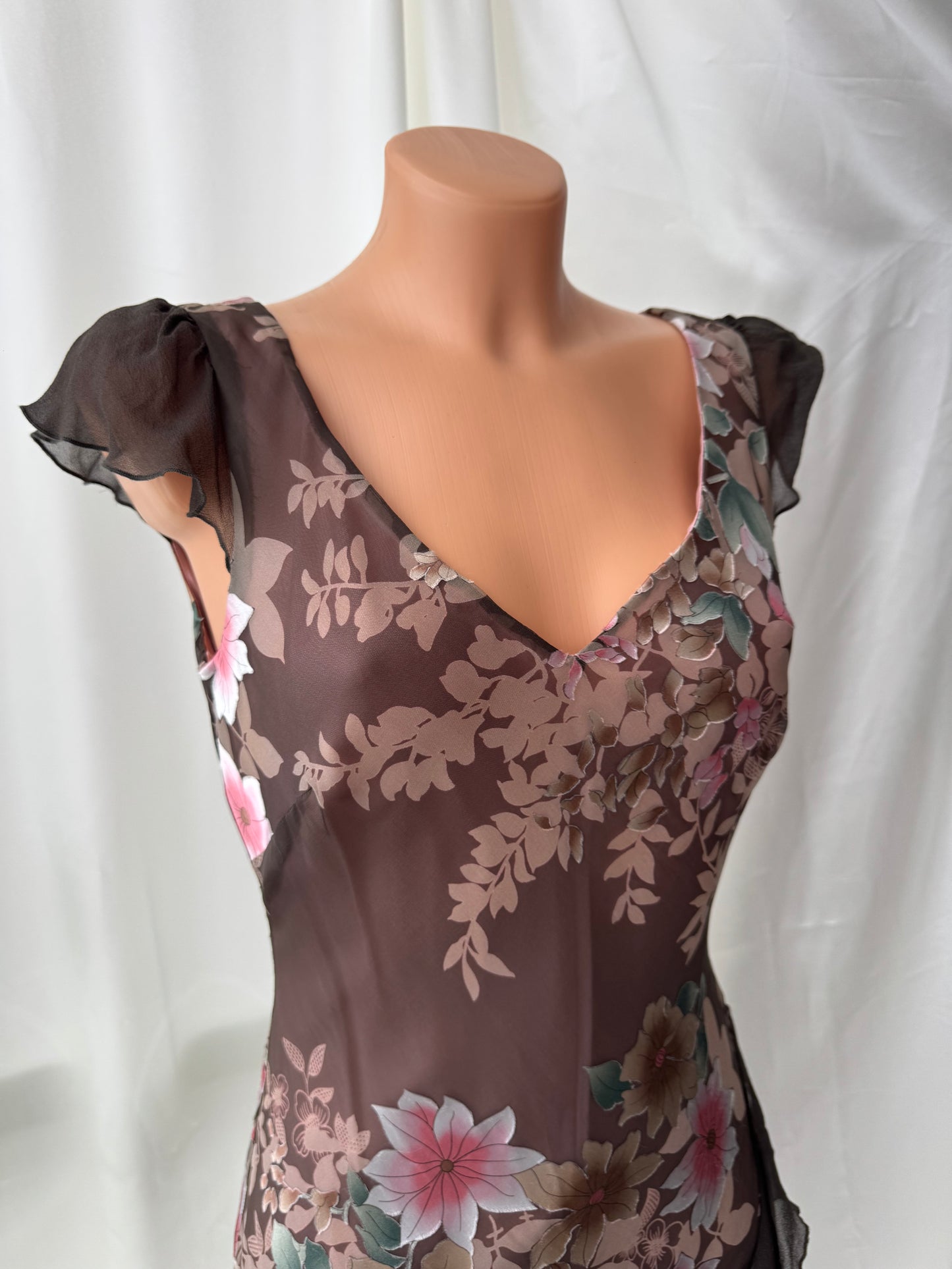 Gorgeous Brown Floral Vintage Dress