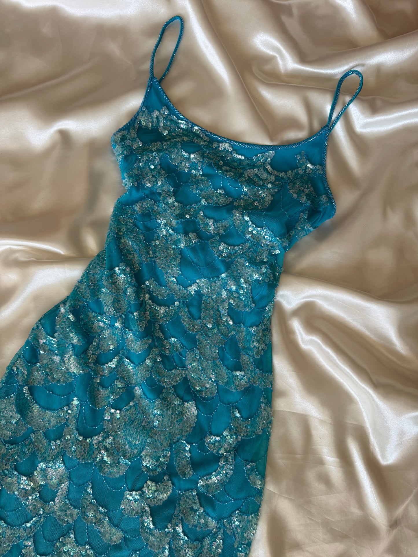 Absolutely Beautiful Sequin Light Blue Vintage Dress