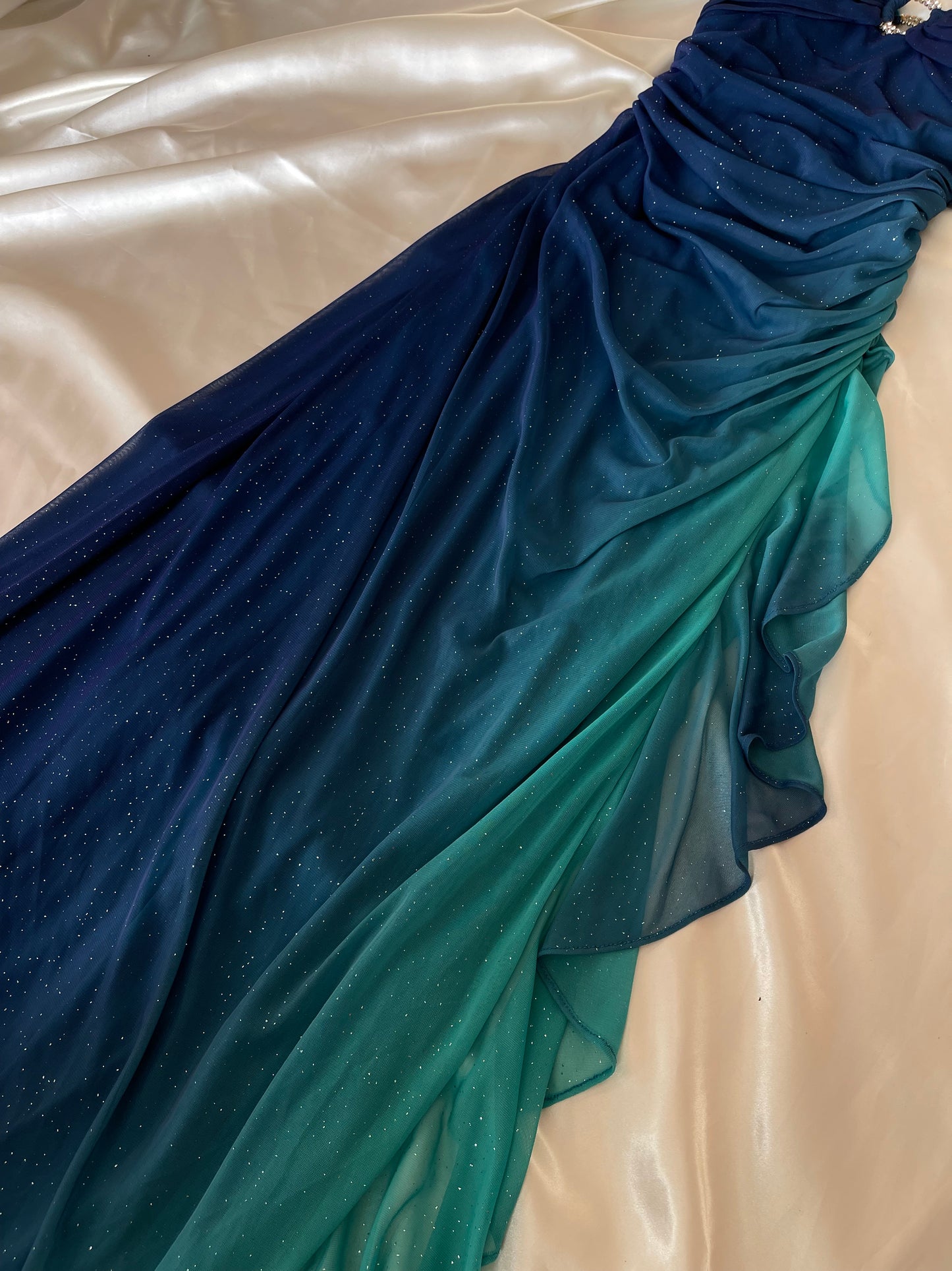 Sparkly Ombre Blue & Turquoise Vintage Dress