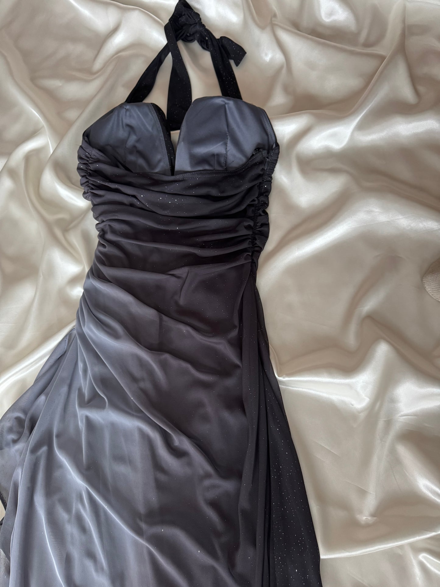 Sparkly Ombre Gray Halter Neck Vintage Dress