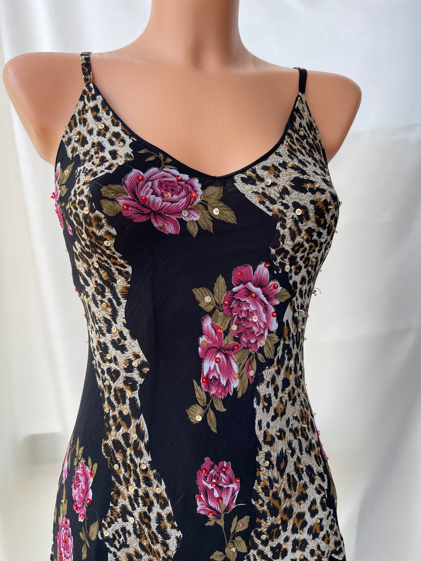 Beautiful Leopard & Flower Pattern Vintage Black Dress