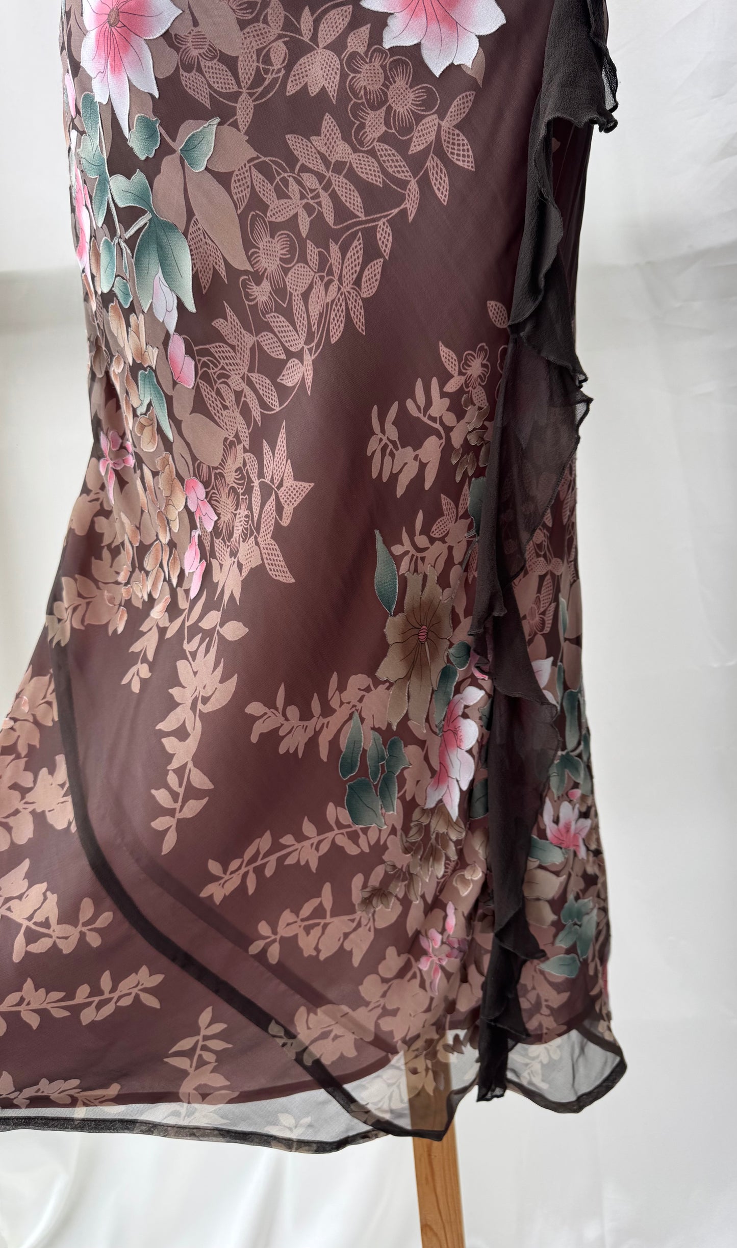 Gorgeous Brown Floral Vintage Dress