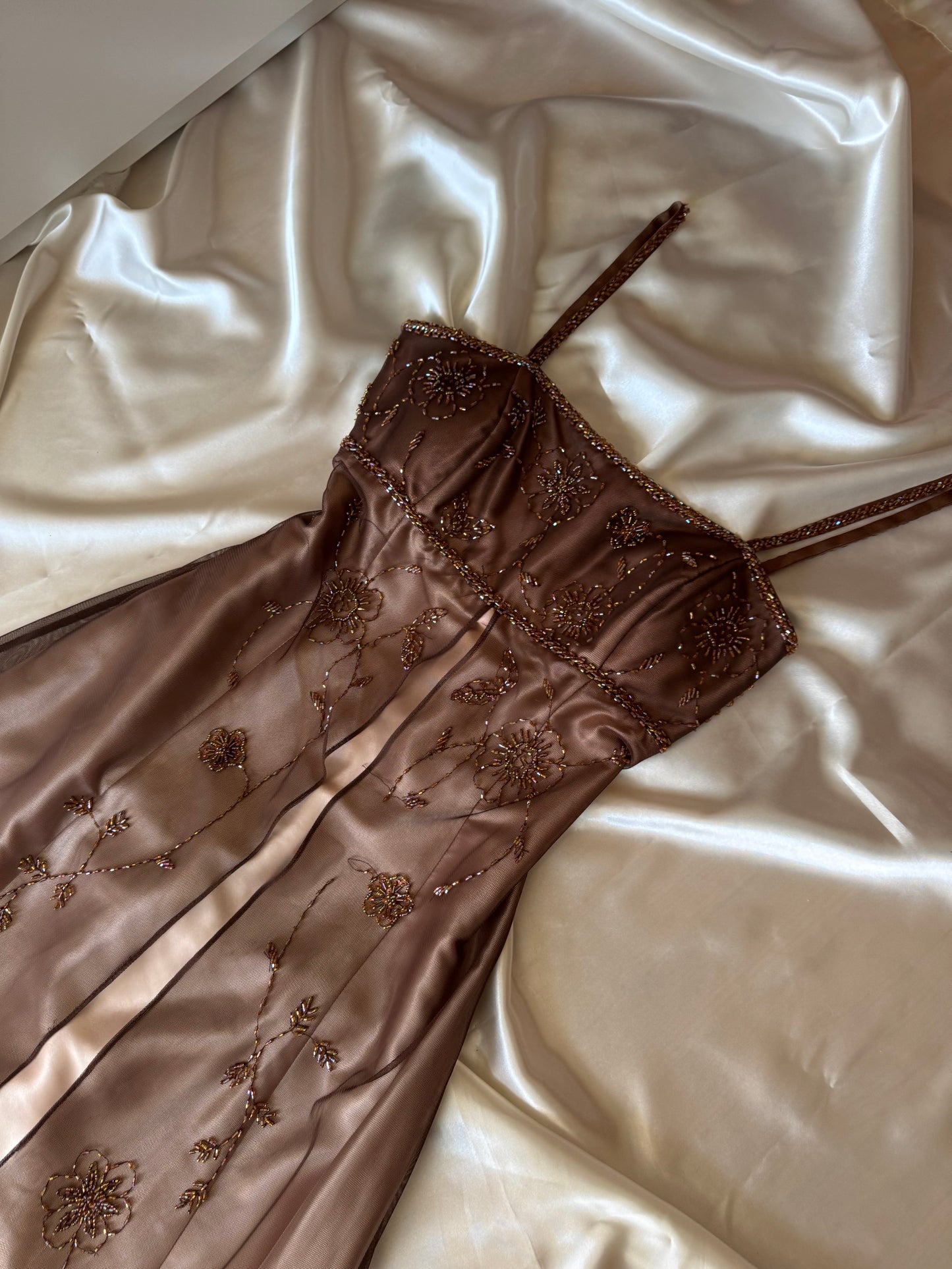 Gorgeous Brown Tulle Beaded Vintage Royal Gown