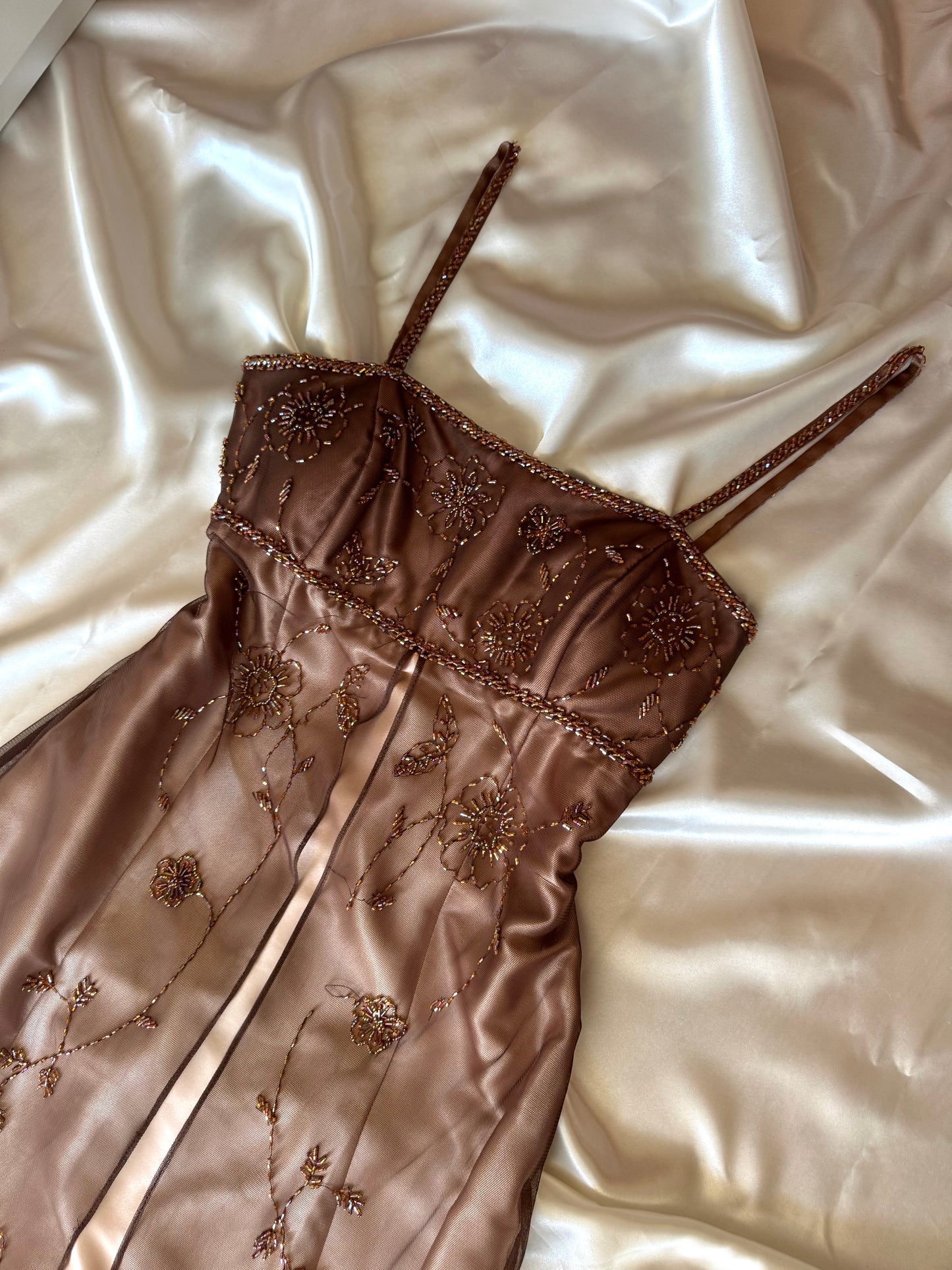 Gorgeous Brown Tulle Beaded Vintage Royal Gown