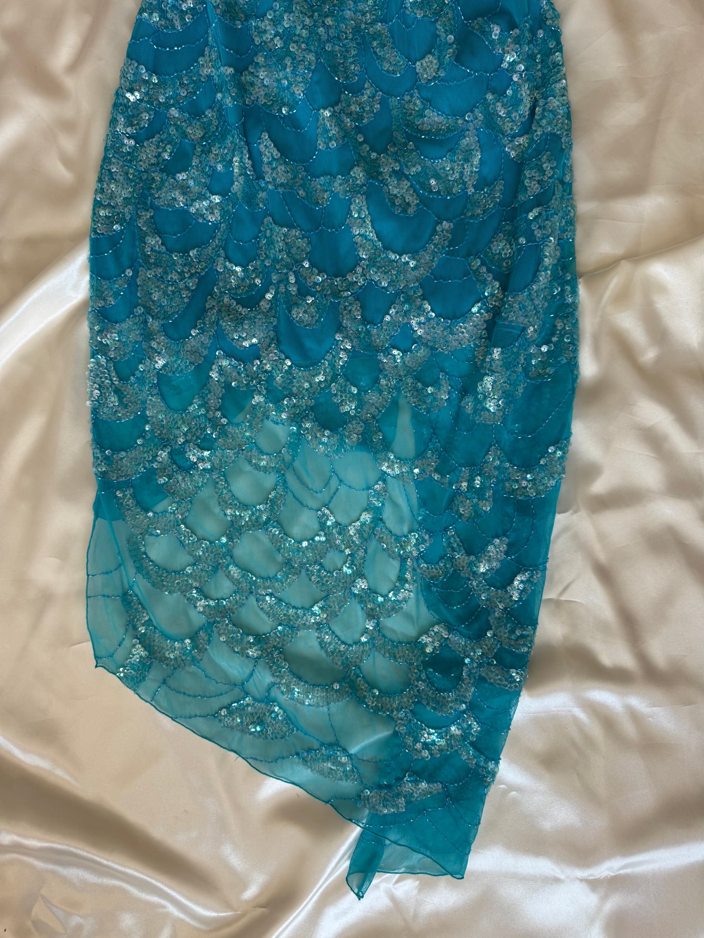Absolutely Beautiful Sequin Light Blue Vintage Dress