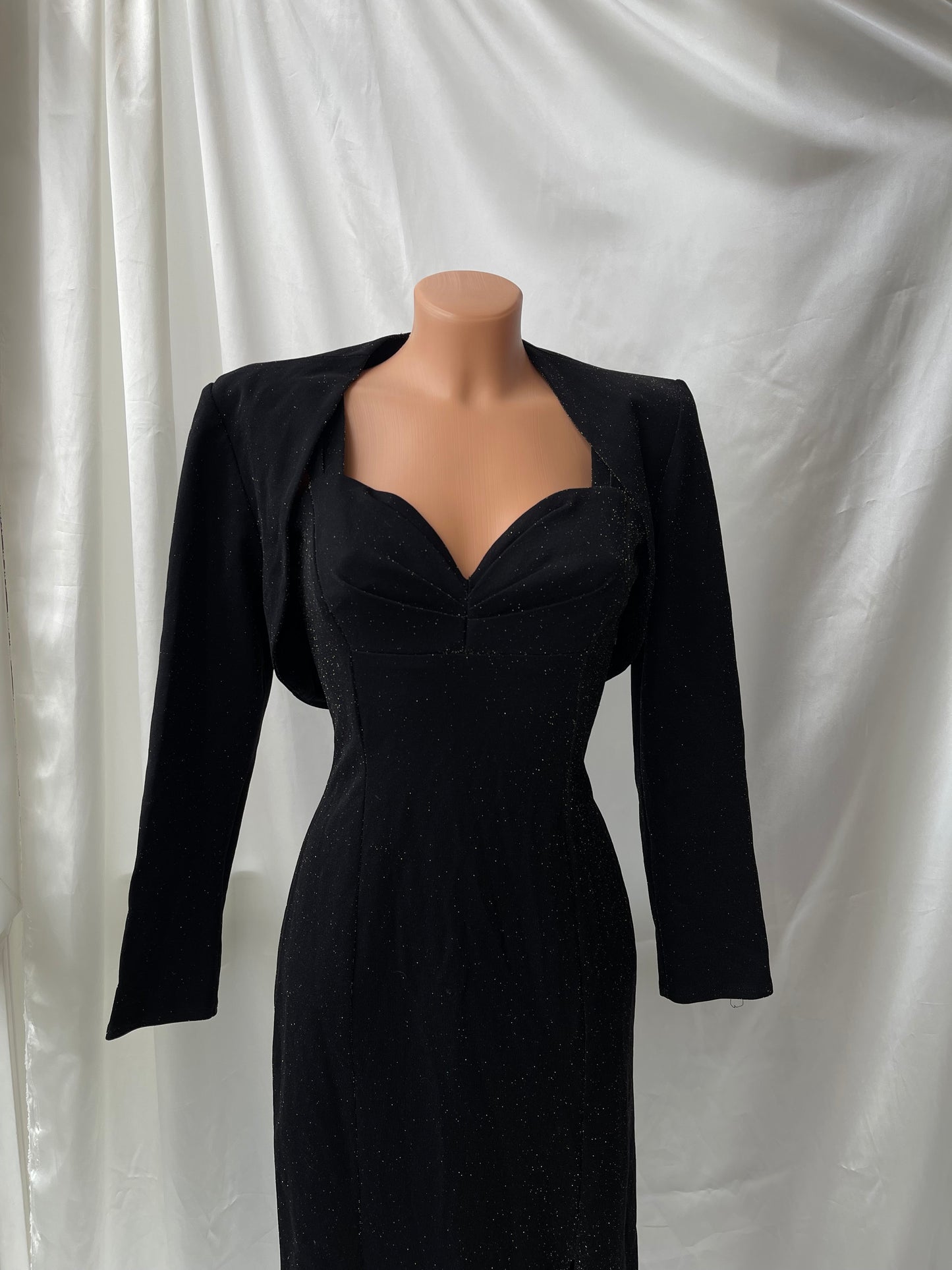 Black Sparkly Sweetheart Neck Vintage Gown