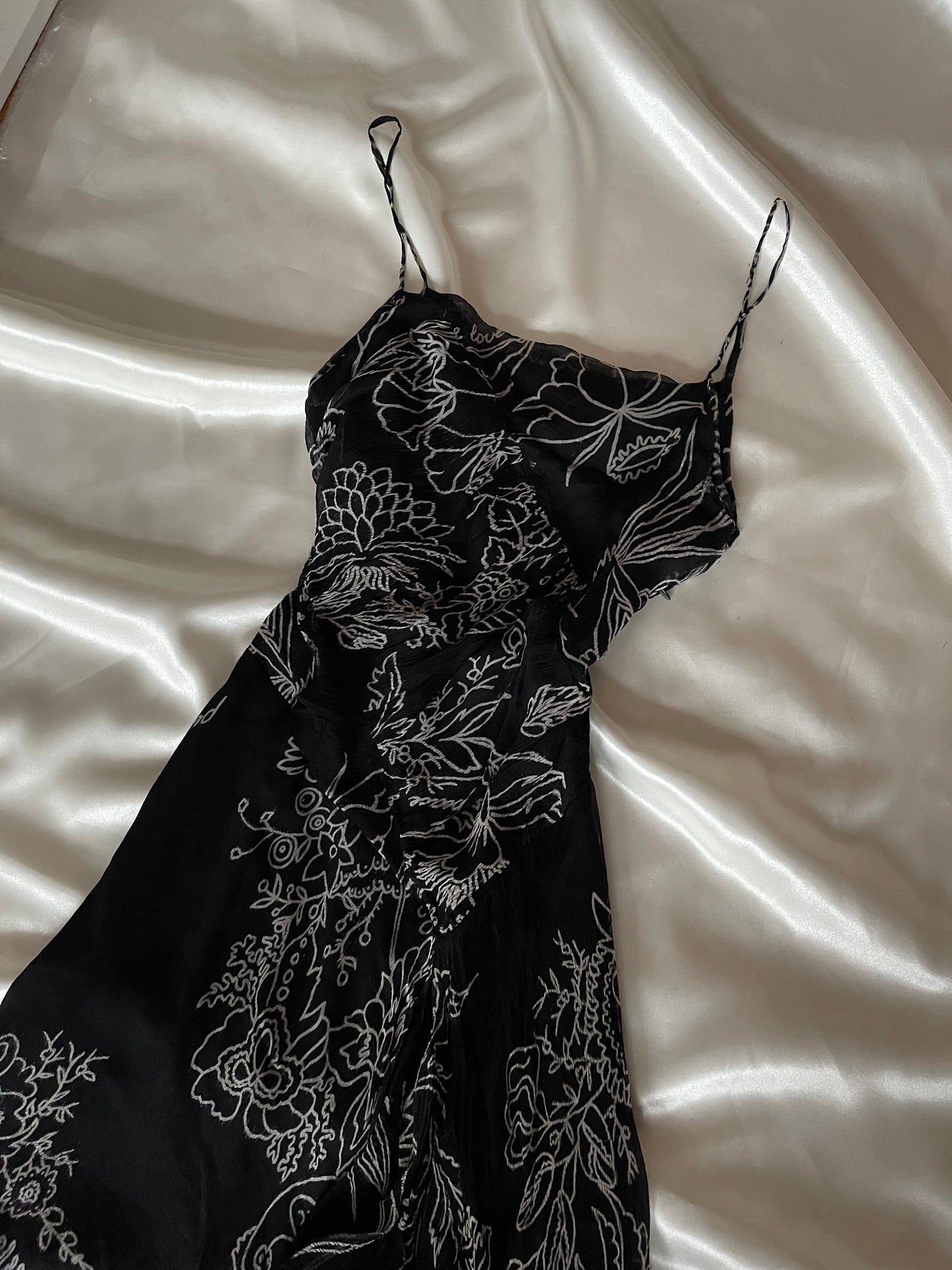 Delicate Black Floral Vintage Dress