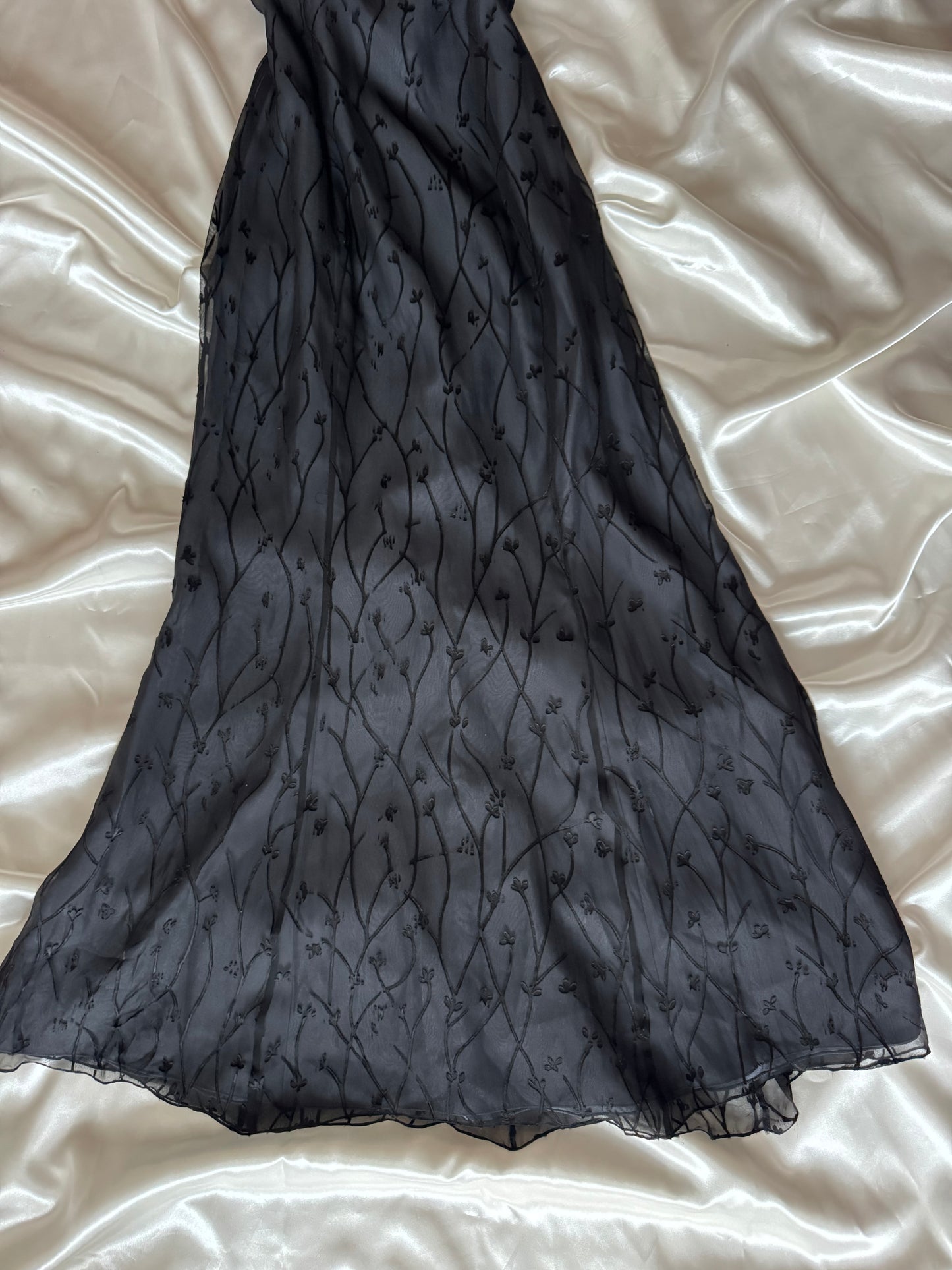 Gorgeous Gray Beaded Floral Vintage Royal Gown