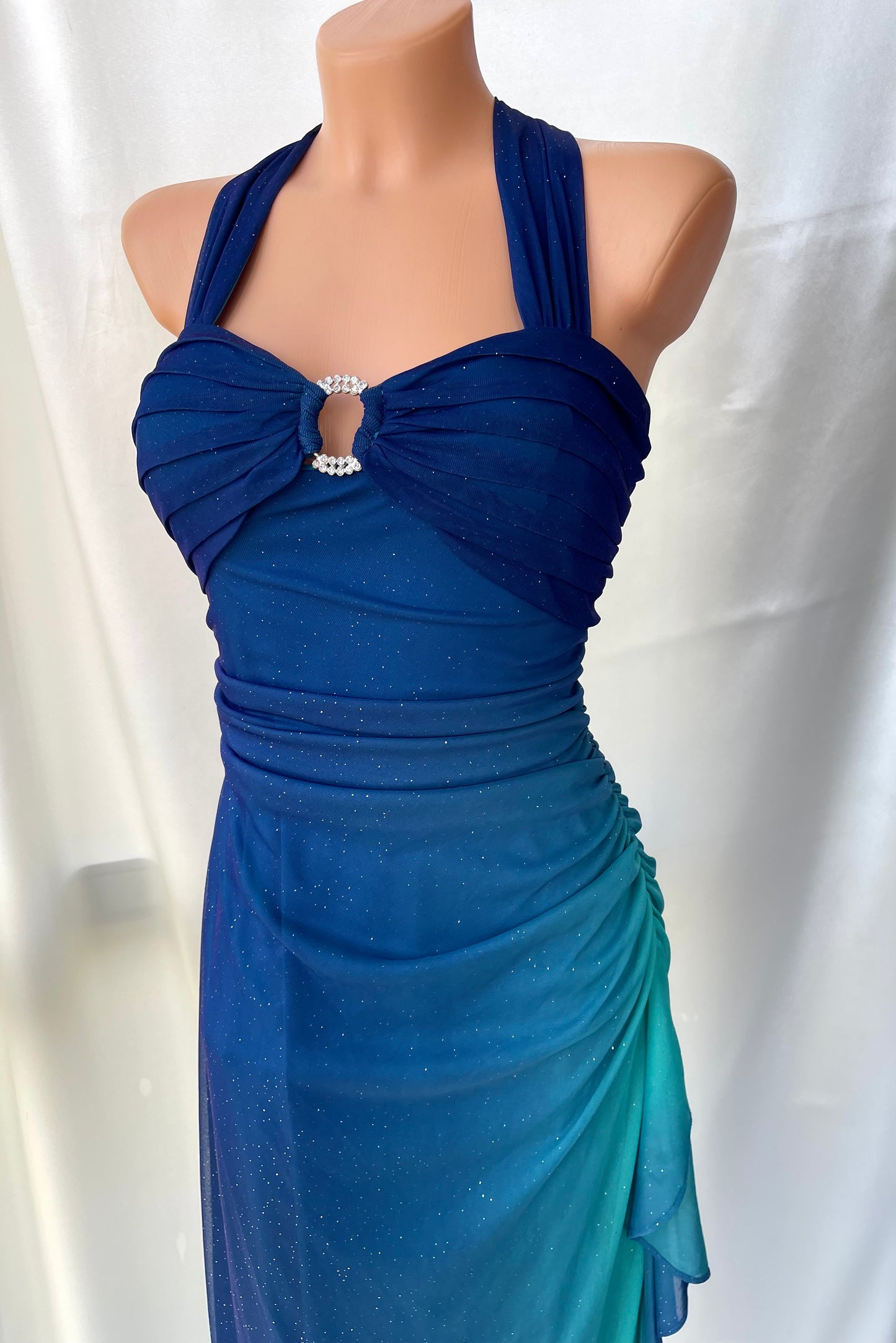 Sparkly Ombre Blue & Turquoise Vintage Dress