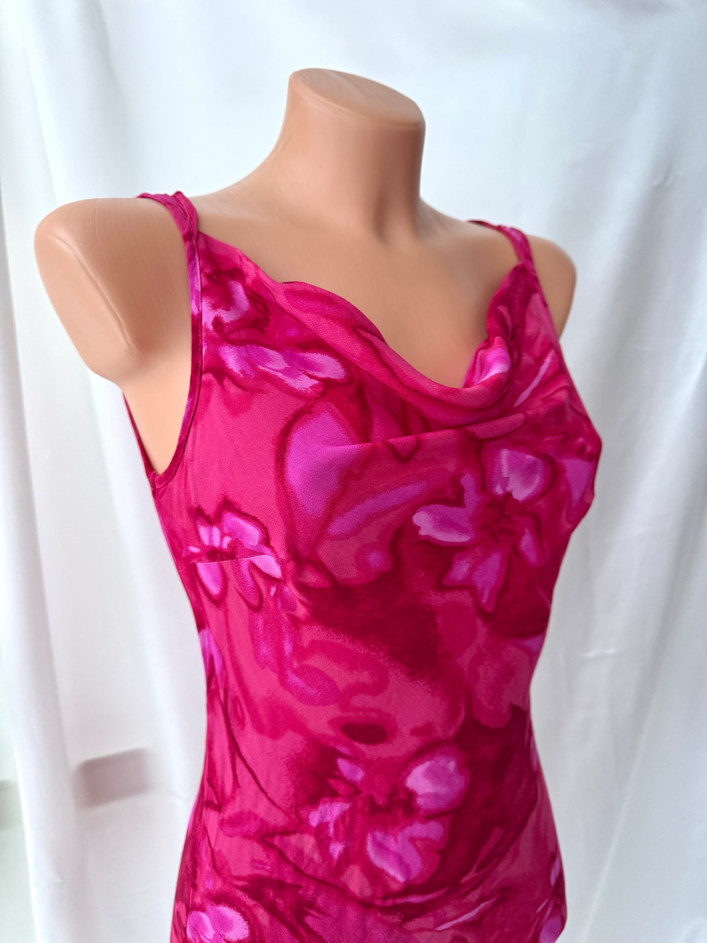 Gorgeous Pink Floral Vintage Island Dress
