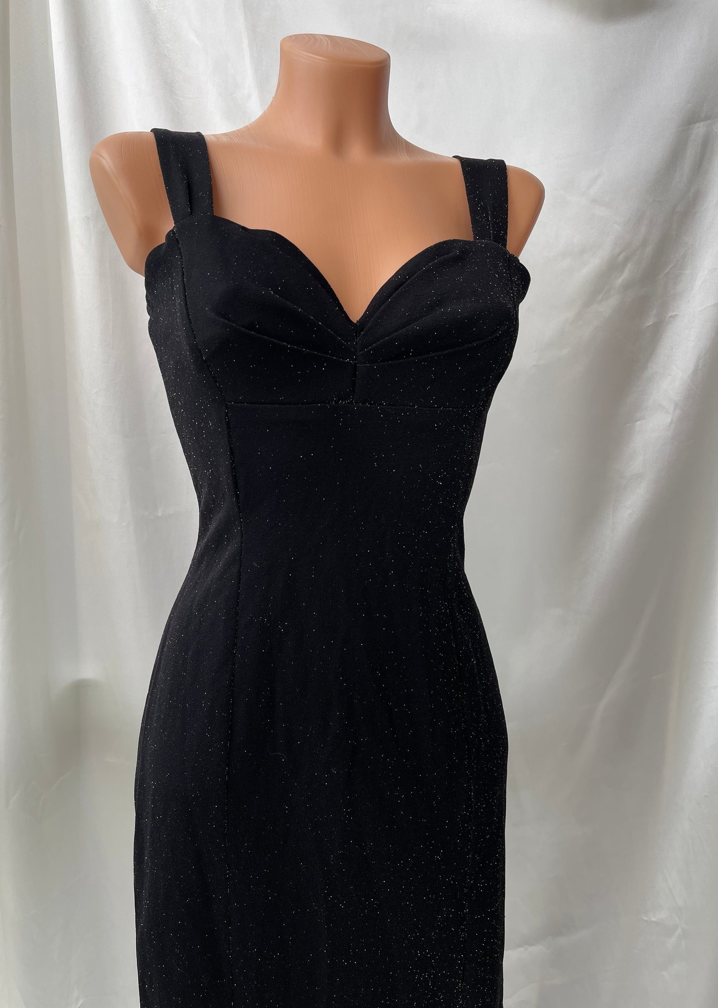 Black Sparkly Sweetheart Neck Vintage Gown
