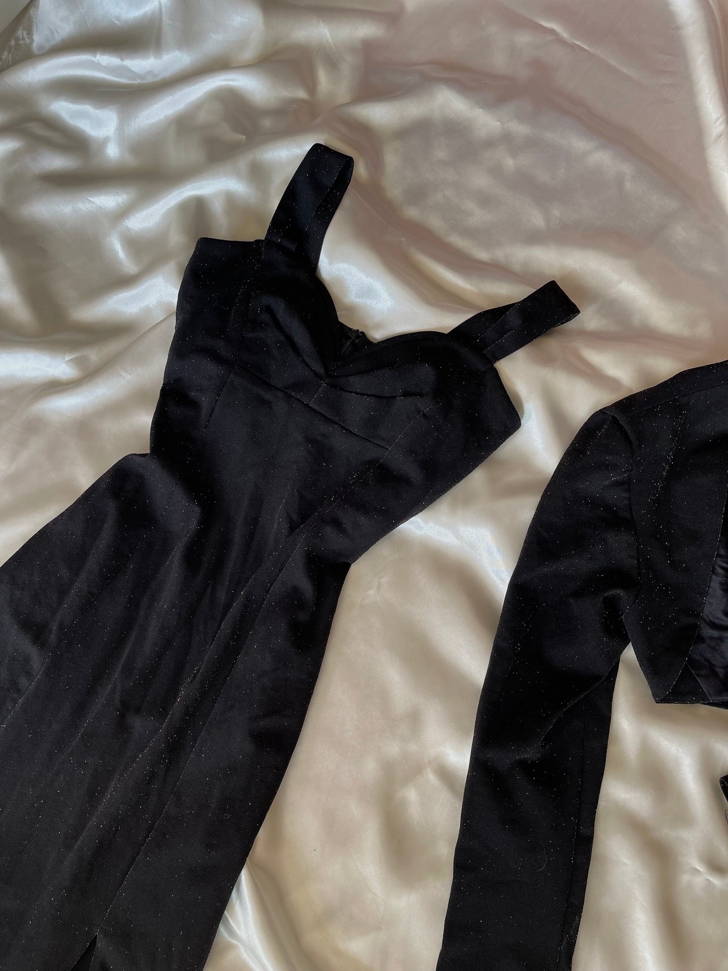 Black Sparkly Sweetheart Neck Vintage Gown