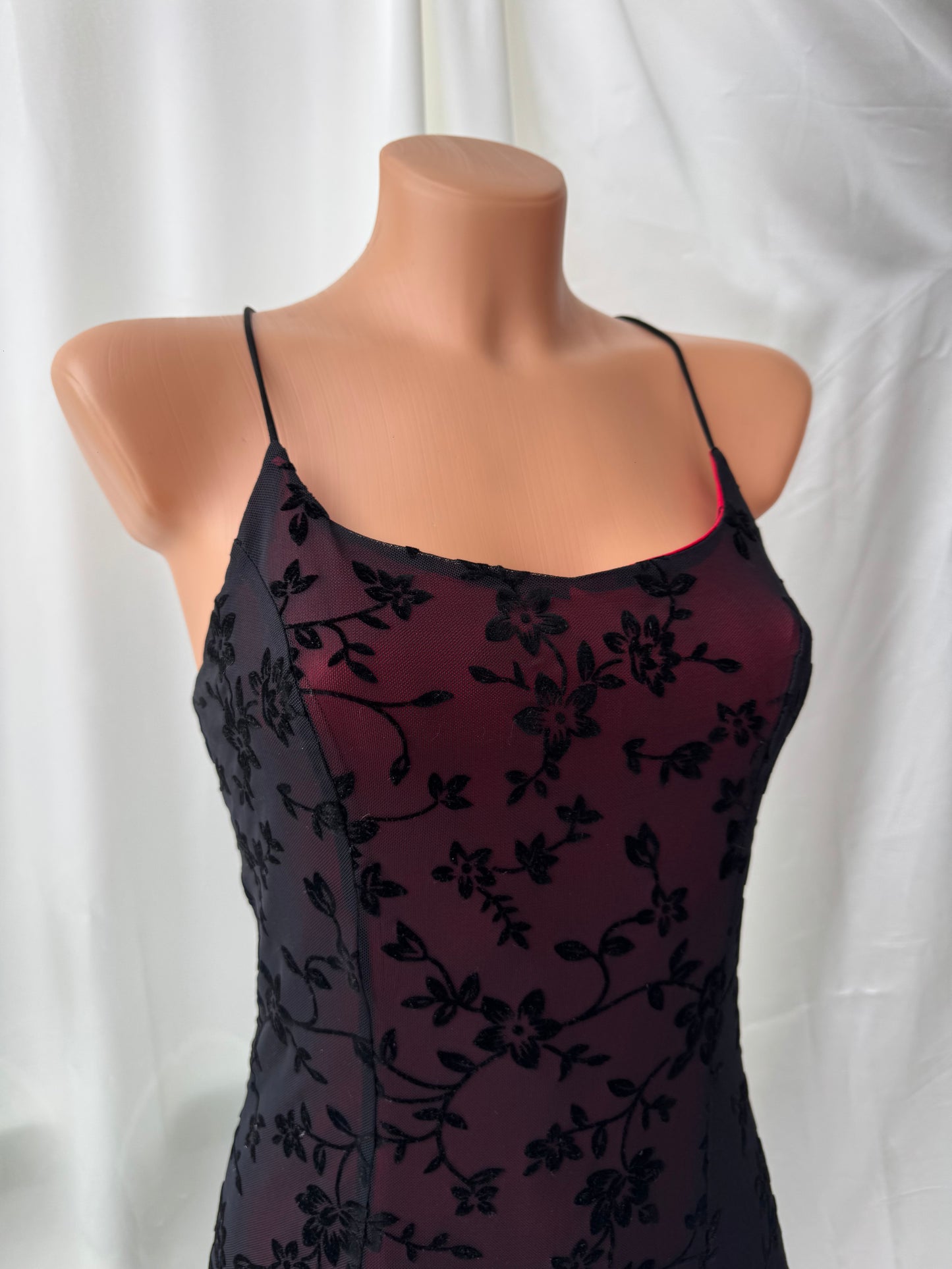 Red & Black Floral Velvet Gothic Vintage Dress