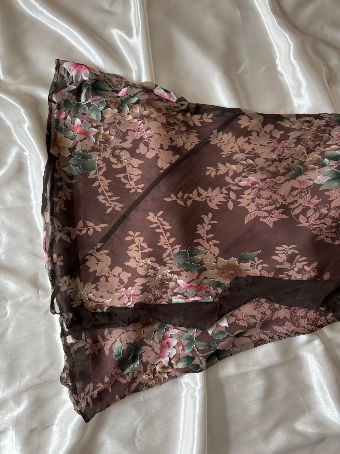 Gorgeous Brown Floral Vintage Dress