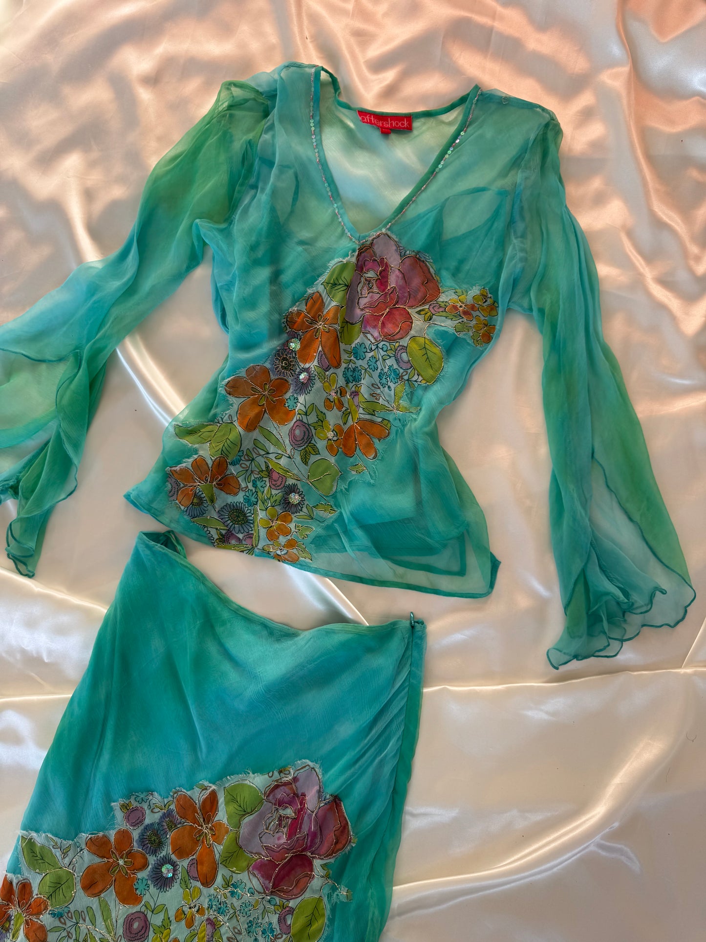 Flowy Green Blue Silk Skirt Set