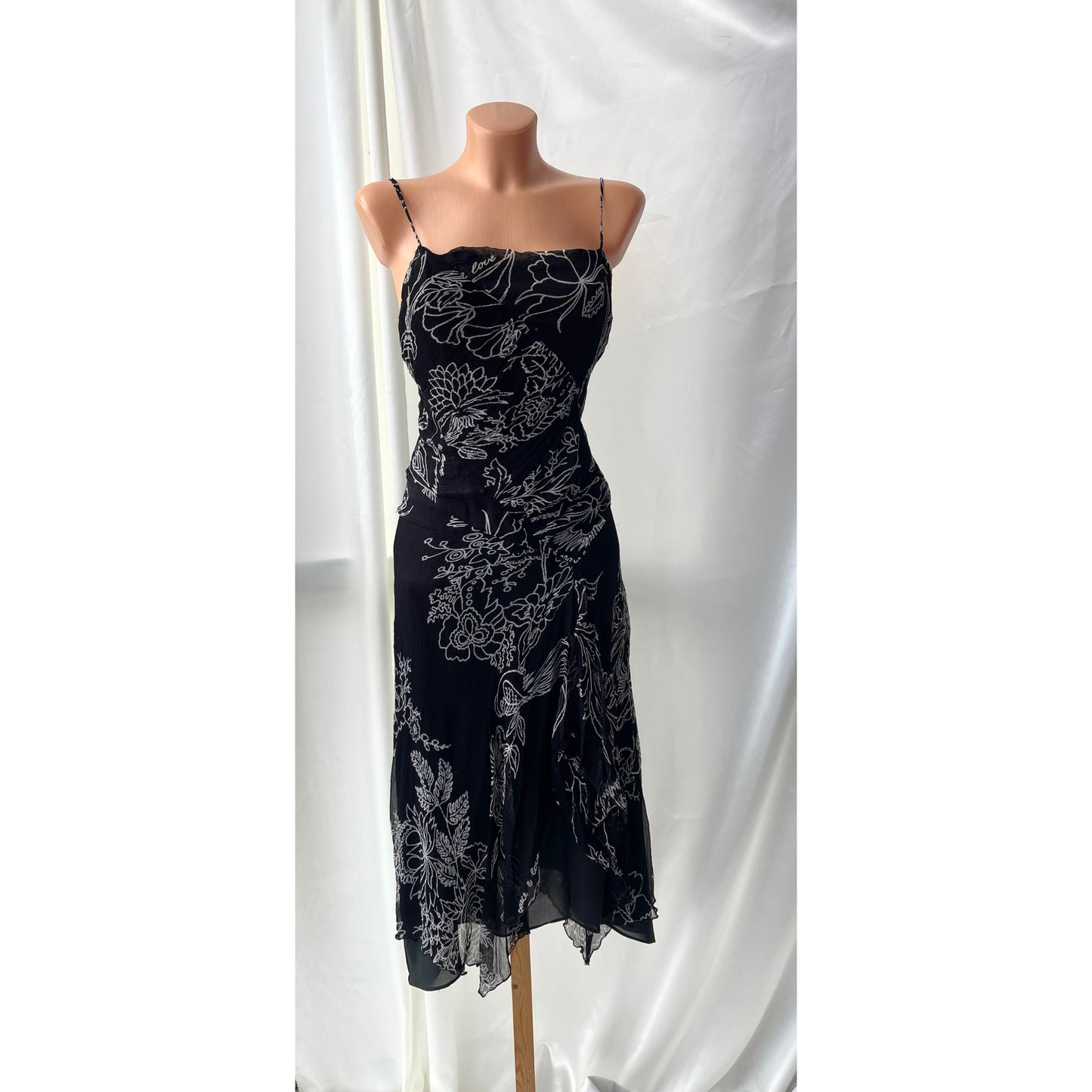 Delicate Black Floral Vintage Dress