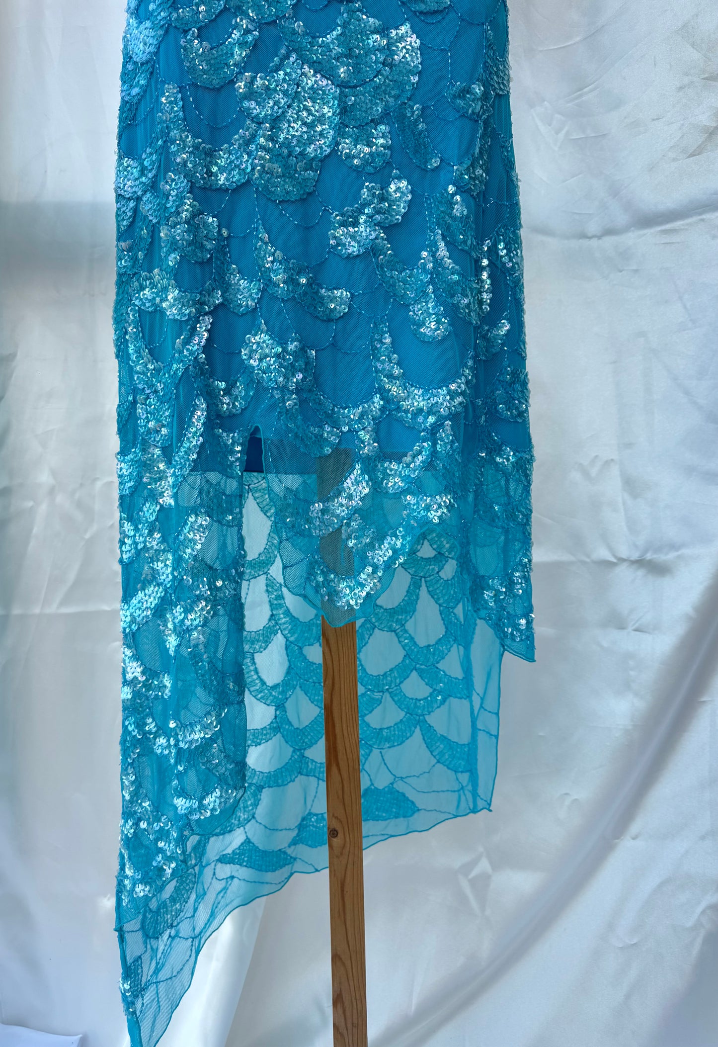 Absolutely Beautiful Sequin Light Blue Vintage Dress