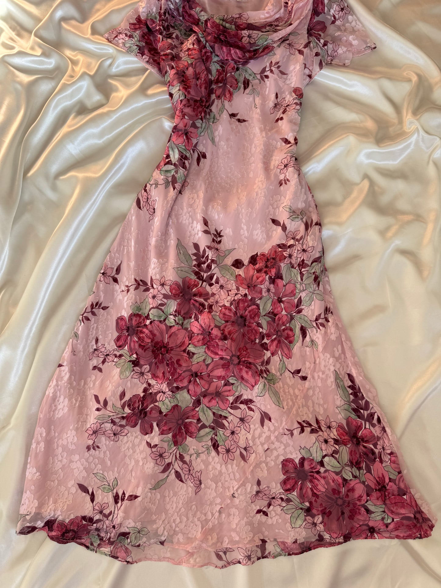 Gorgeous Pink Floral Vintage Dress