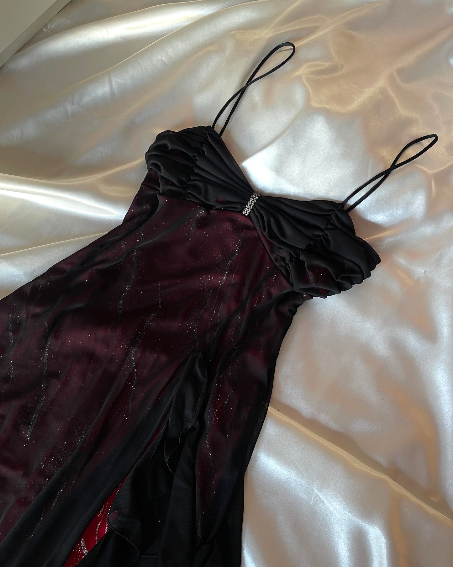 Spectacular Black & Red Sparkly Vintage Dress