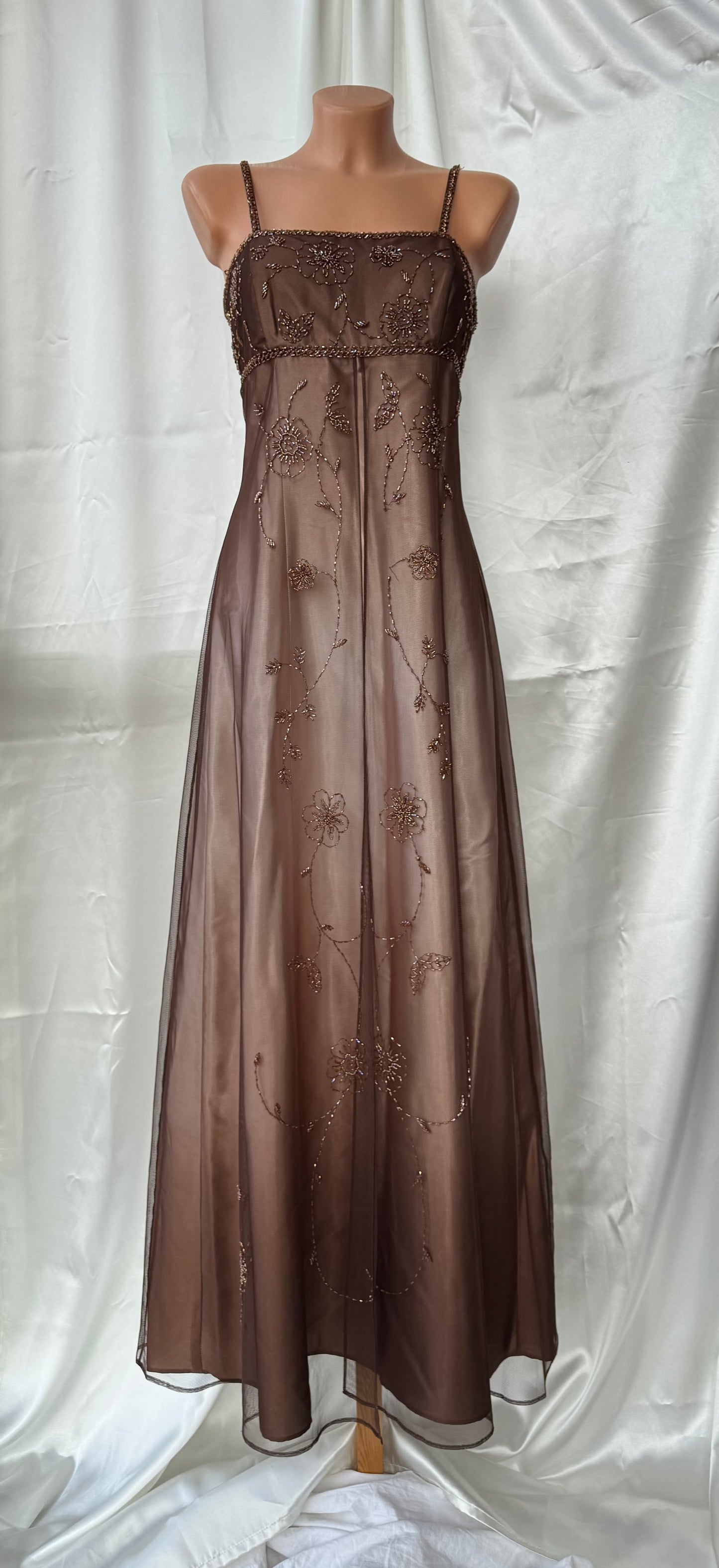 Gorgeous Brown Tulle Beaded Vintage Royal Gown