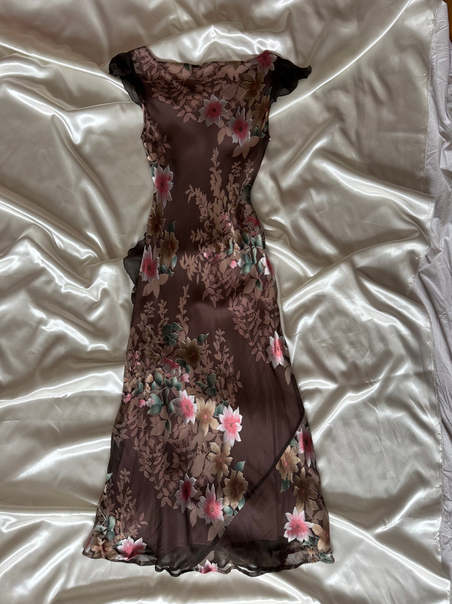 Gorgeous Brown Floral Vintage Dress
