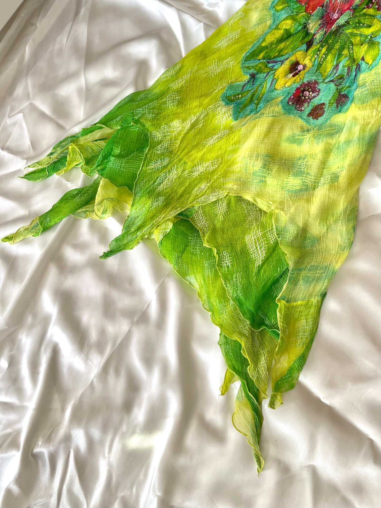 Delicate Green Floral Vintage Dress