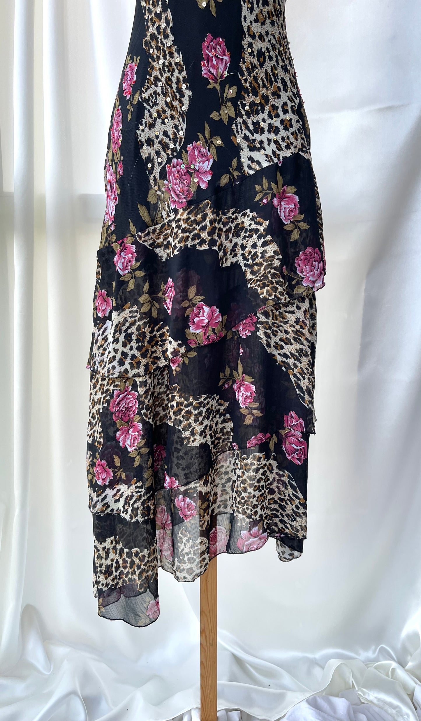 Beautiful Leopard & Flower Pattern Vintage Black Dress