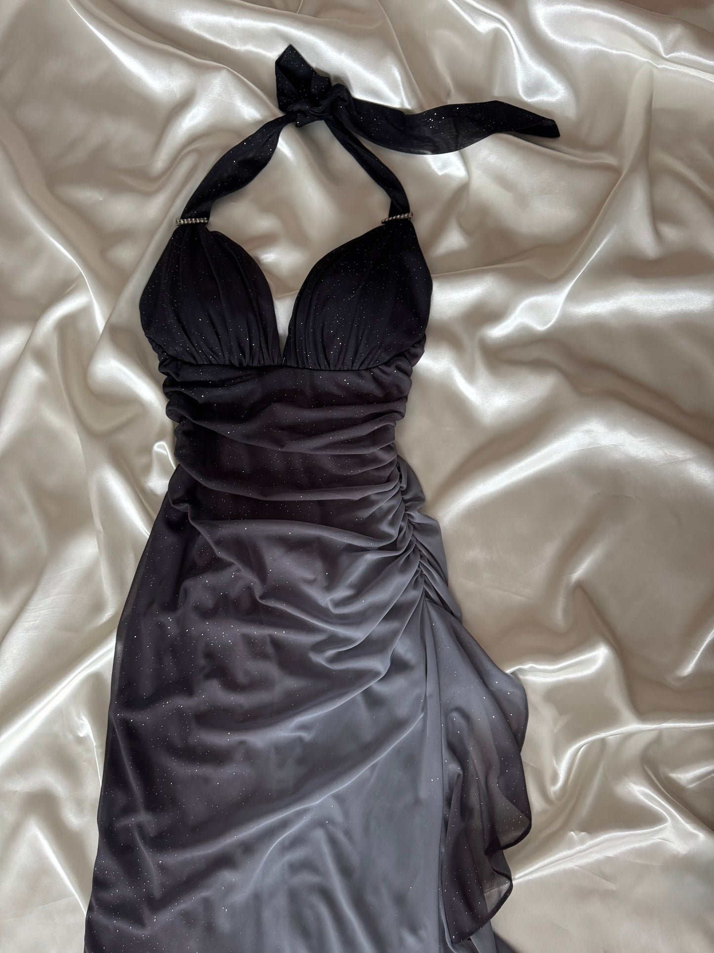 Sparkly Ombre Gray Halter Neck Vintage Dress