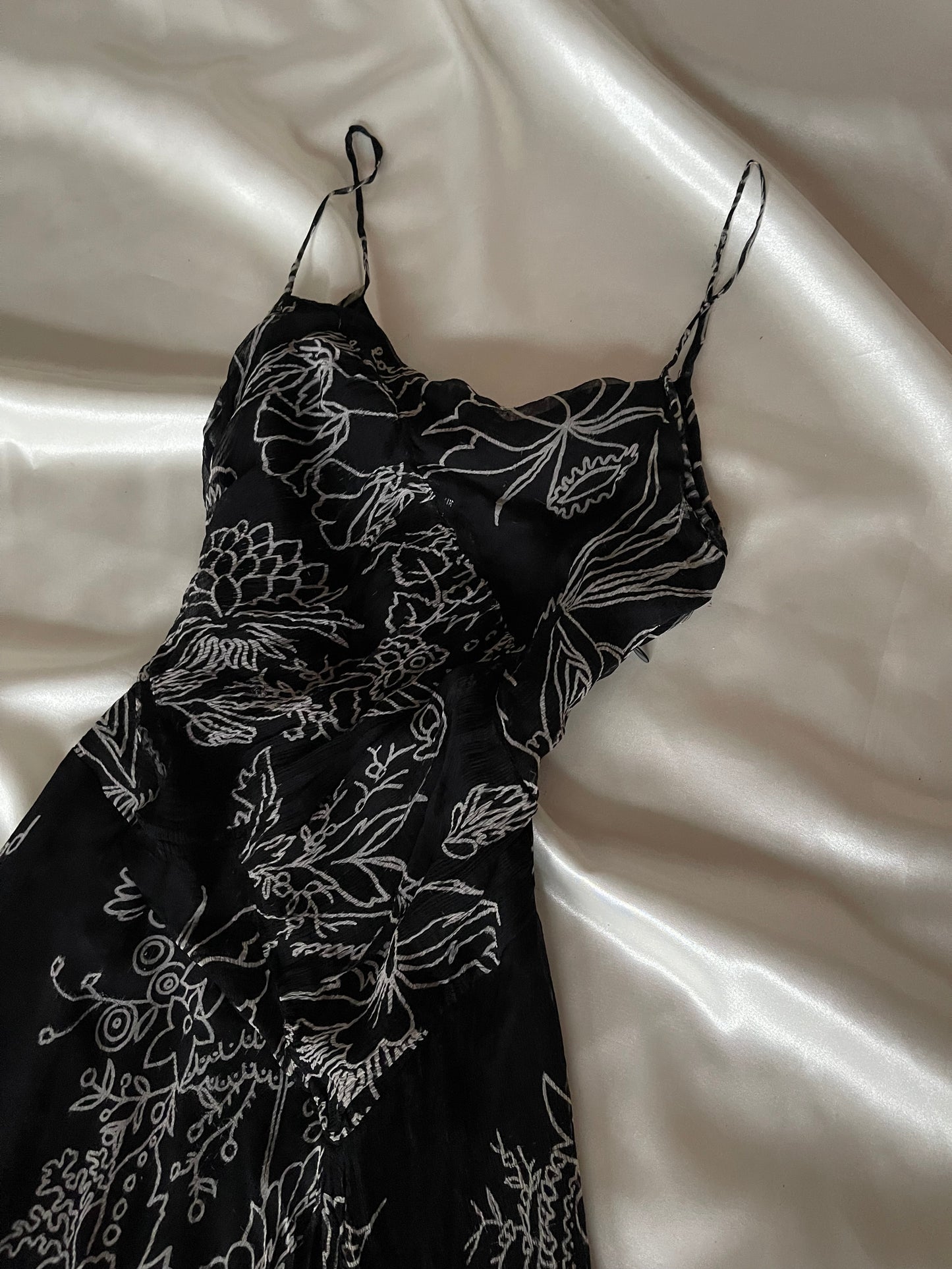 Delicate Black Floral Vintage Dress