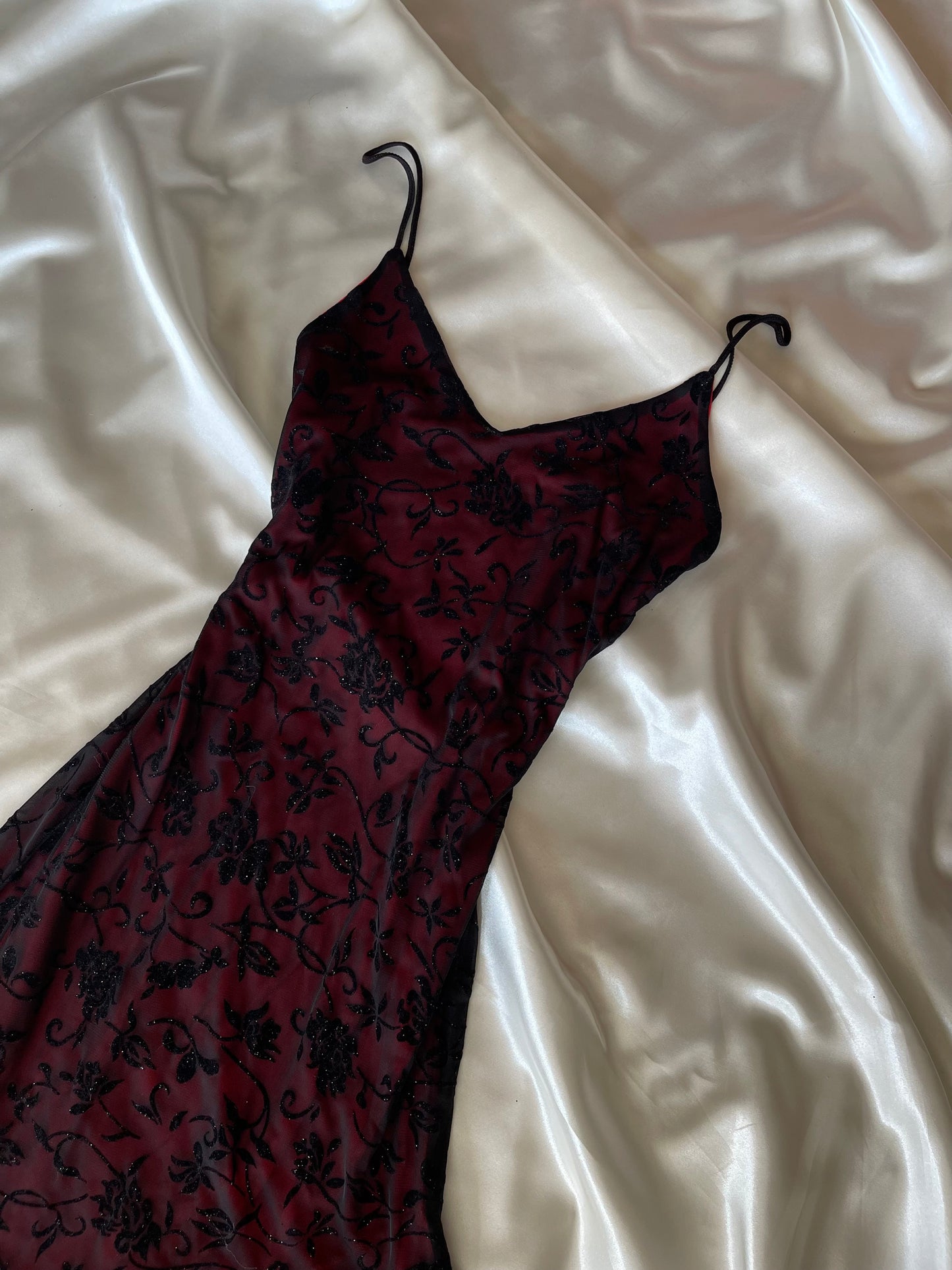 Red & Black Floral Sparkly Velvet Gothic Vintage Dress