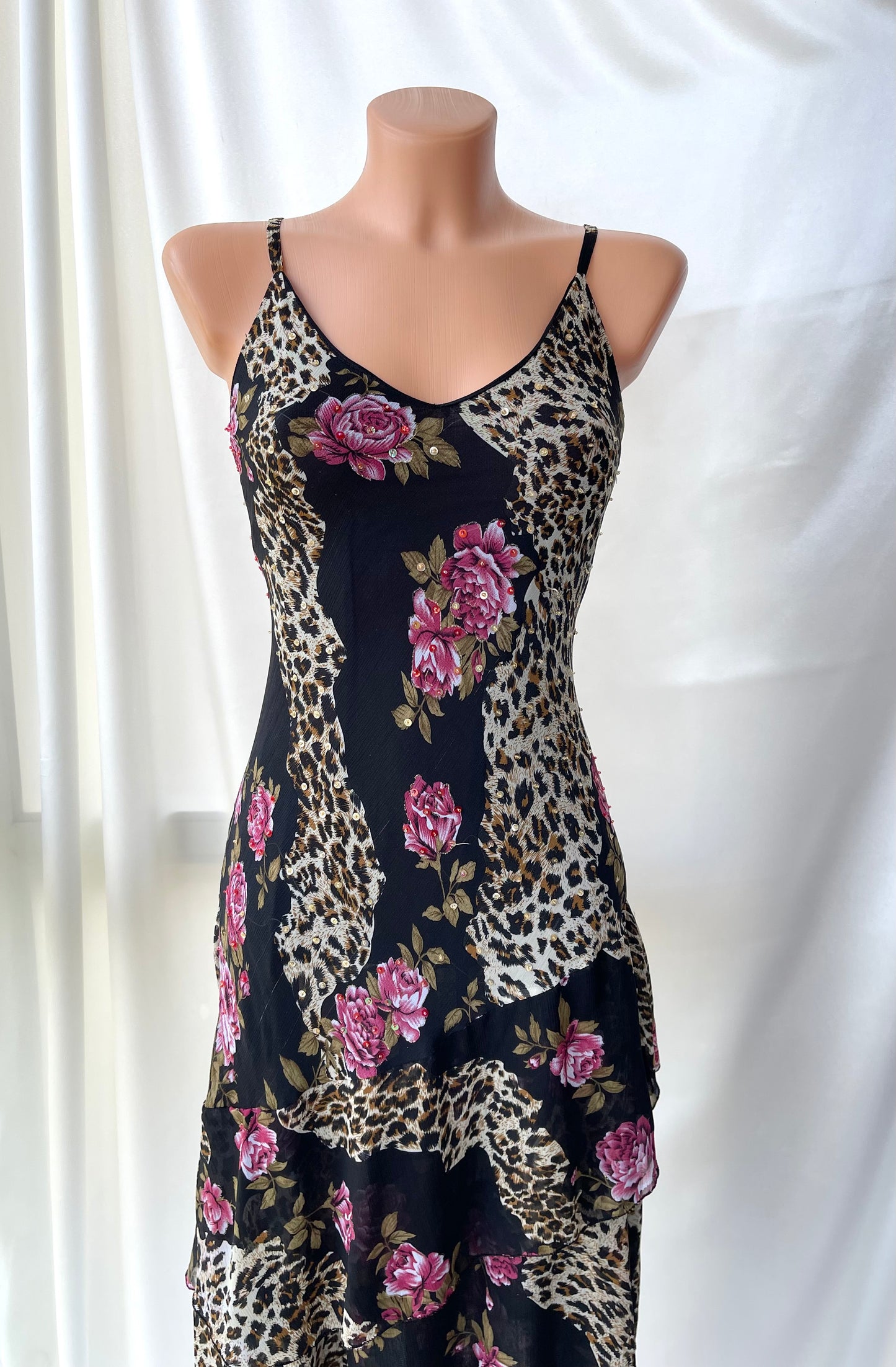 Beautiful Leopard & Flower Pattern Vintage Black Dress