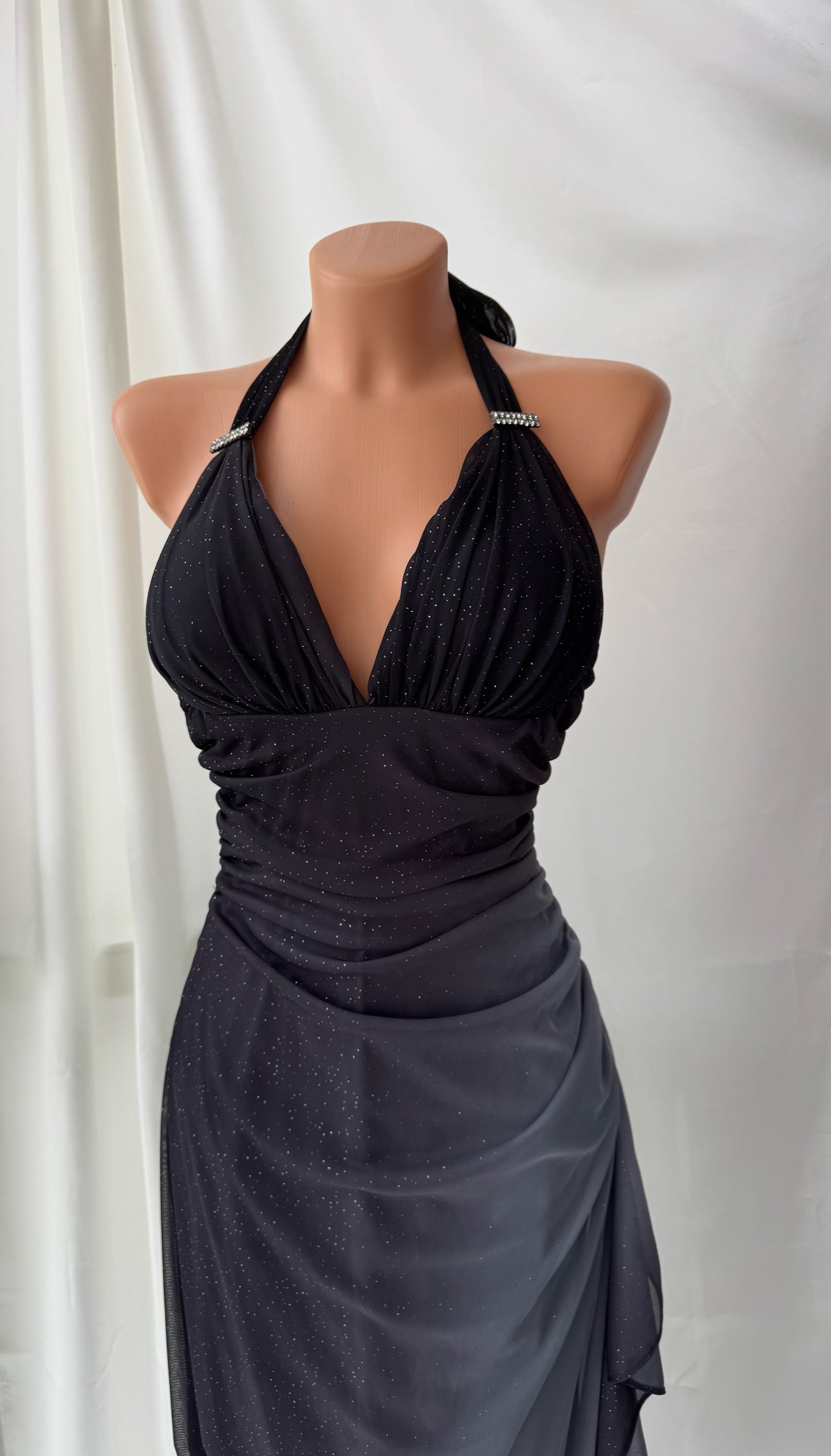Sparkly Ombre Gray Halter Neck Vintage Dress