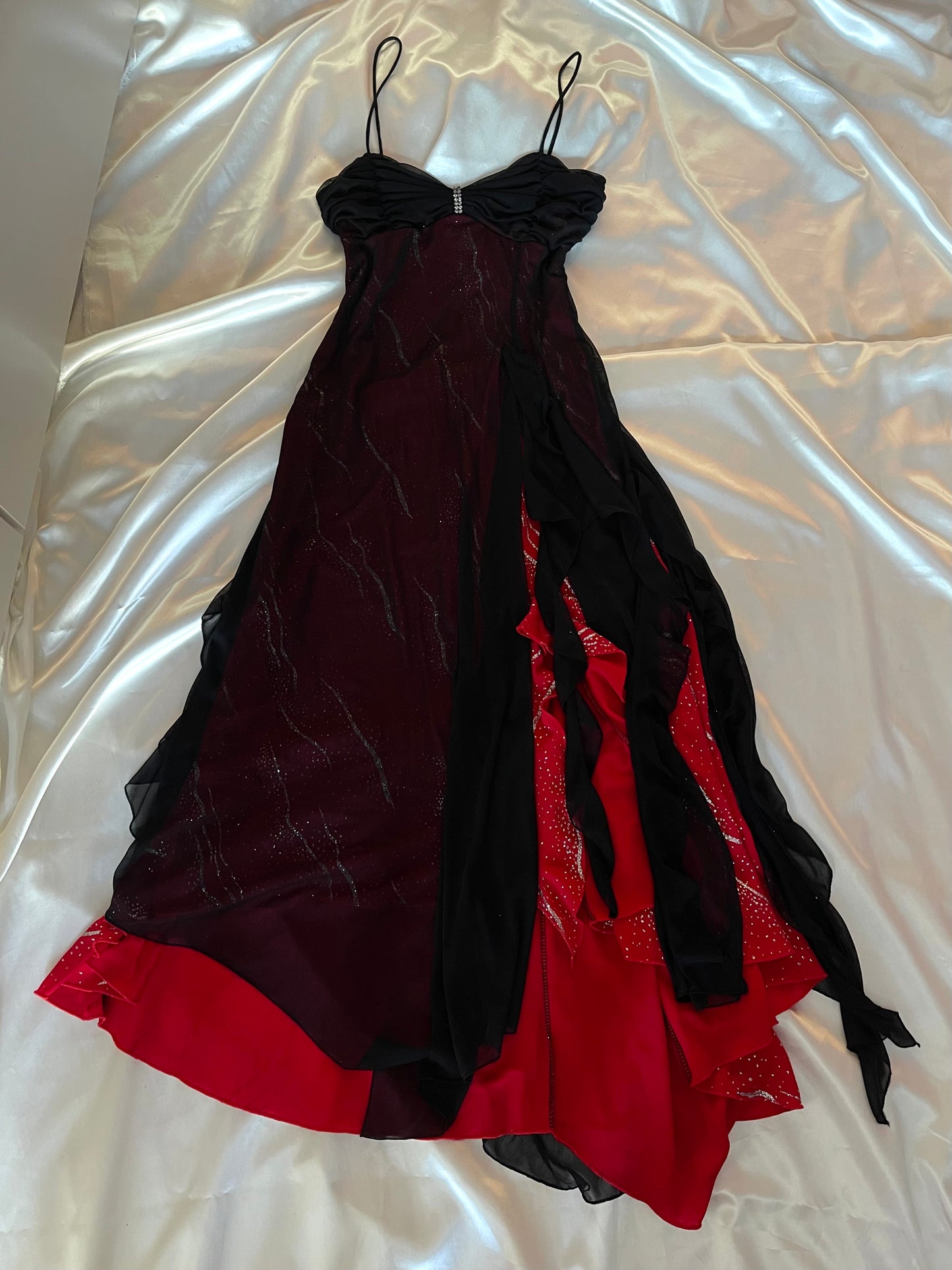 Spectacular Black & Red Sparkly Vintage Dress