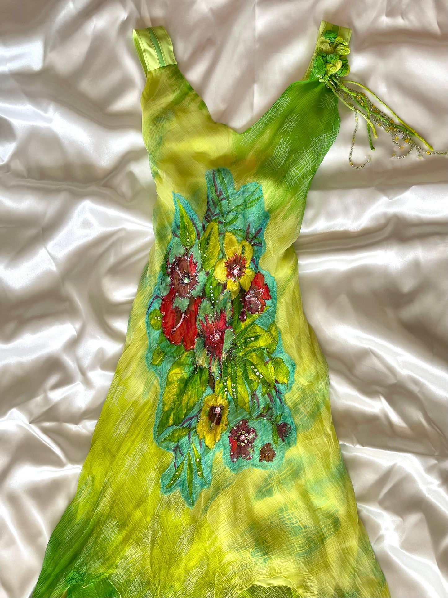 Delicate Green Floral Vintage Dress