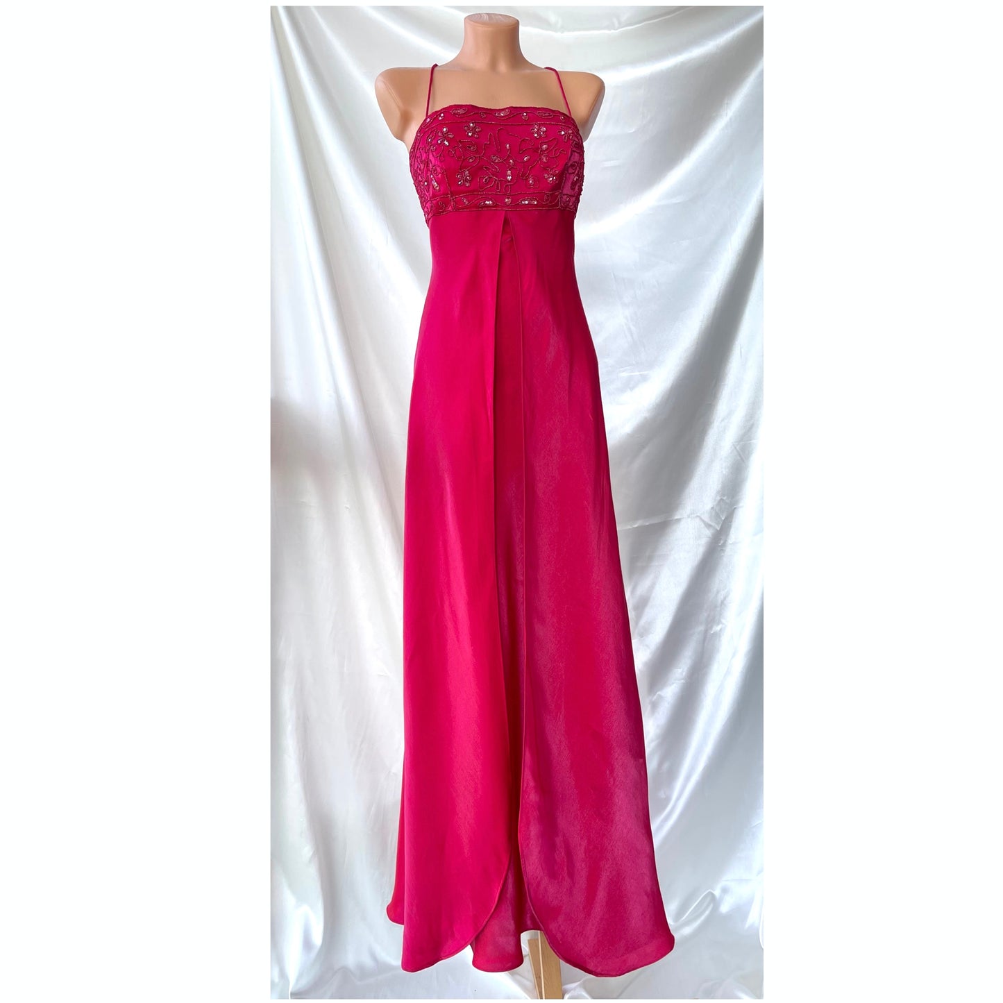 Gorgeous Red Vintage Royal Gown