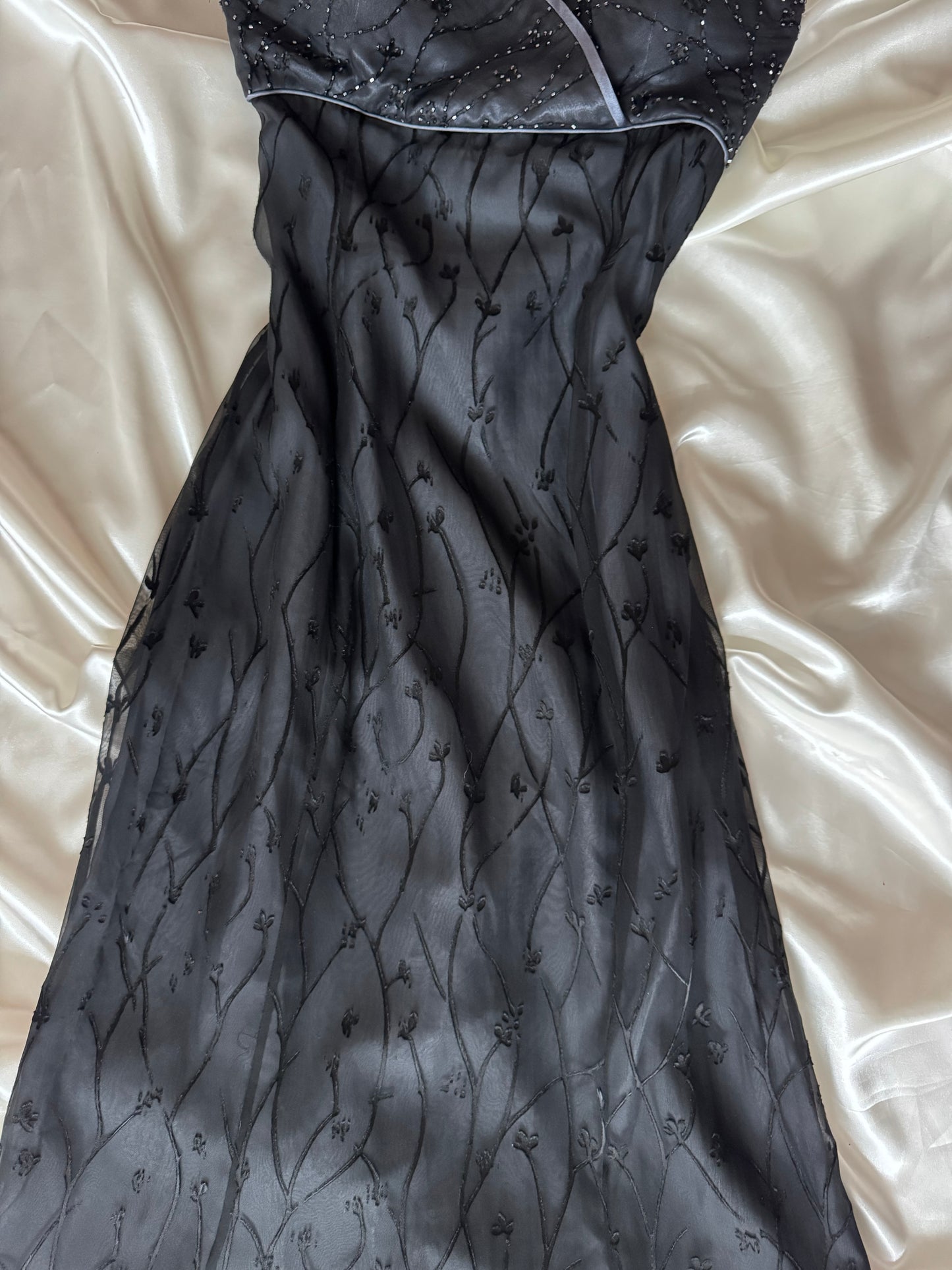 Gorgeous Gray Beaded Floral Vintage Royal Gown