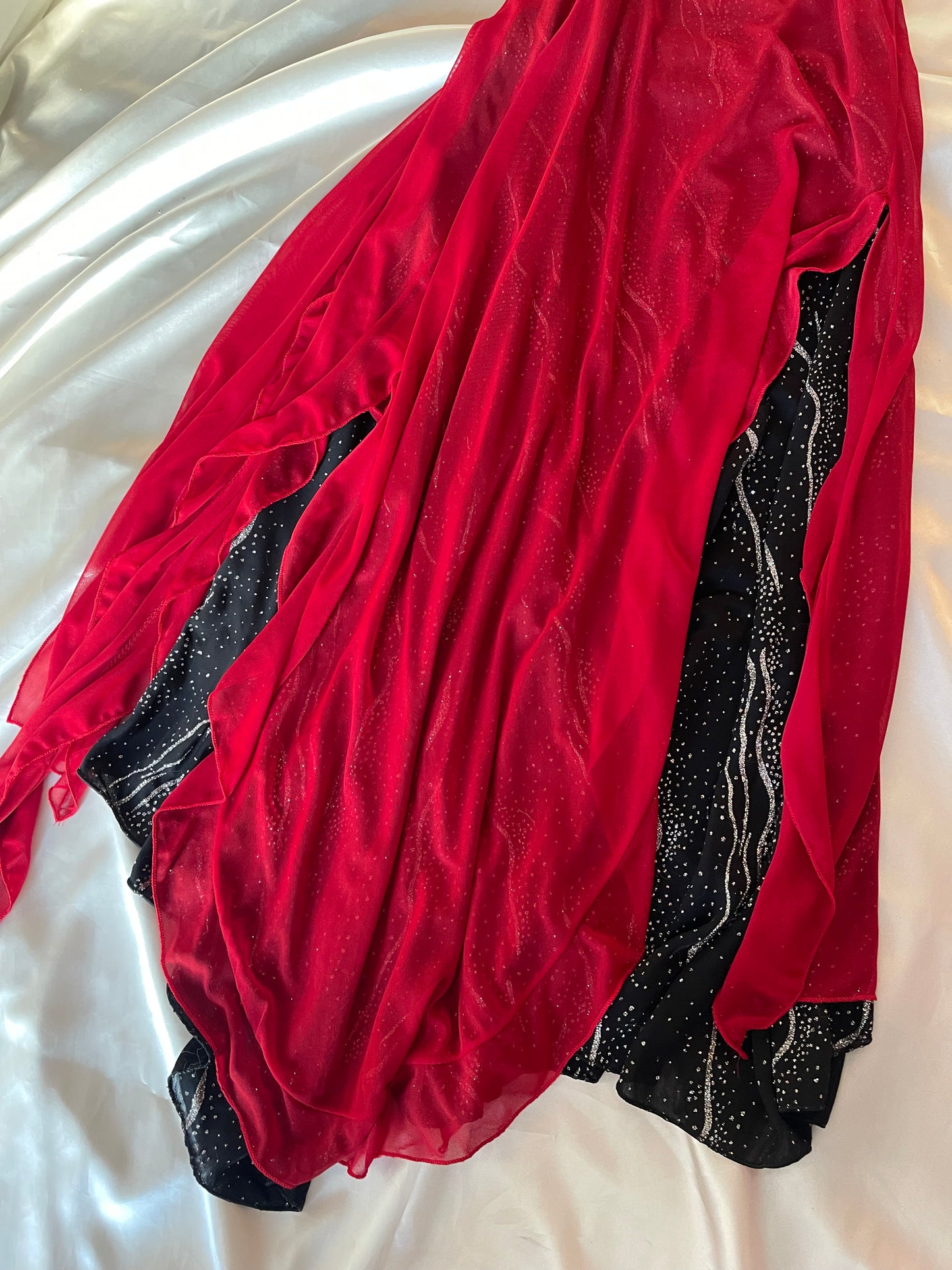 Spectacular Red & Black Sparkly Vintage Dress