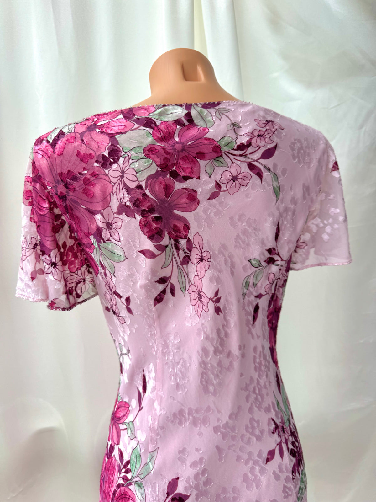 Gorgeous Pink Floral Vintage Dress