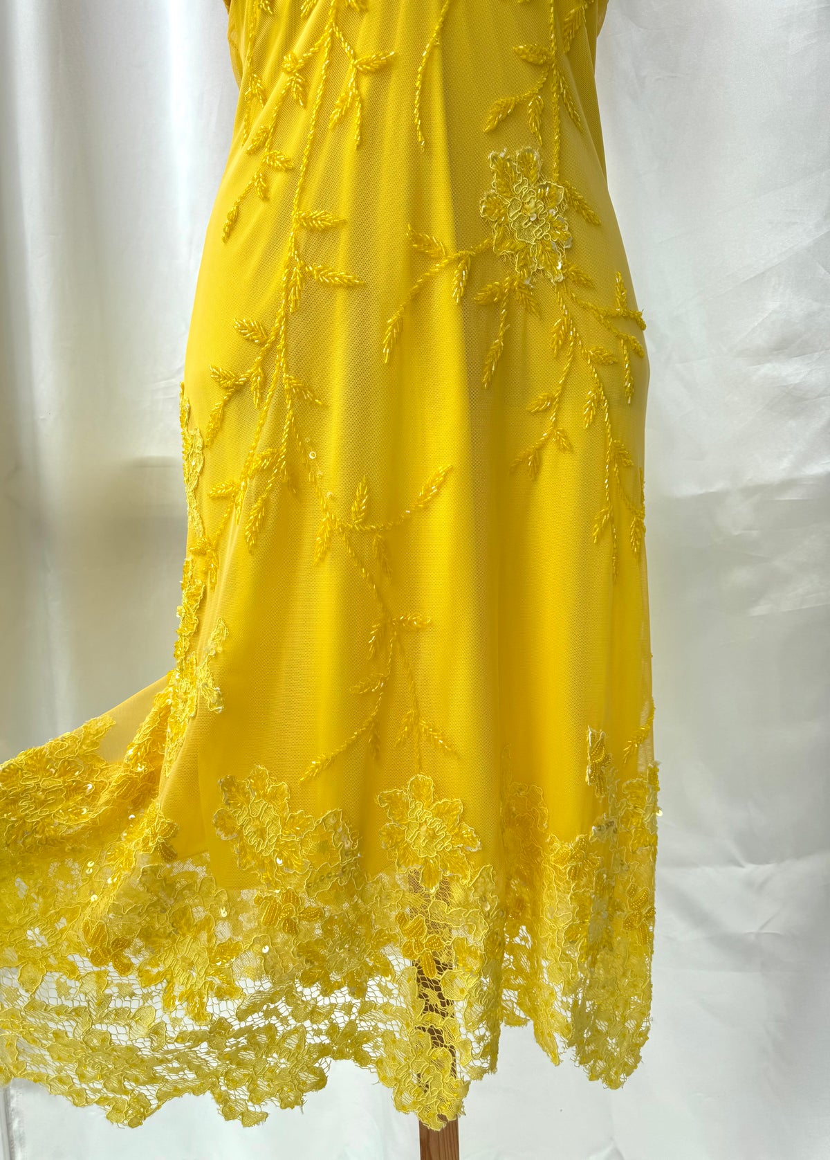 Yellow Beaded Lace Vintage Aftershock Summer Dress